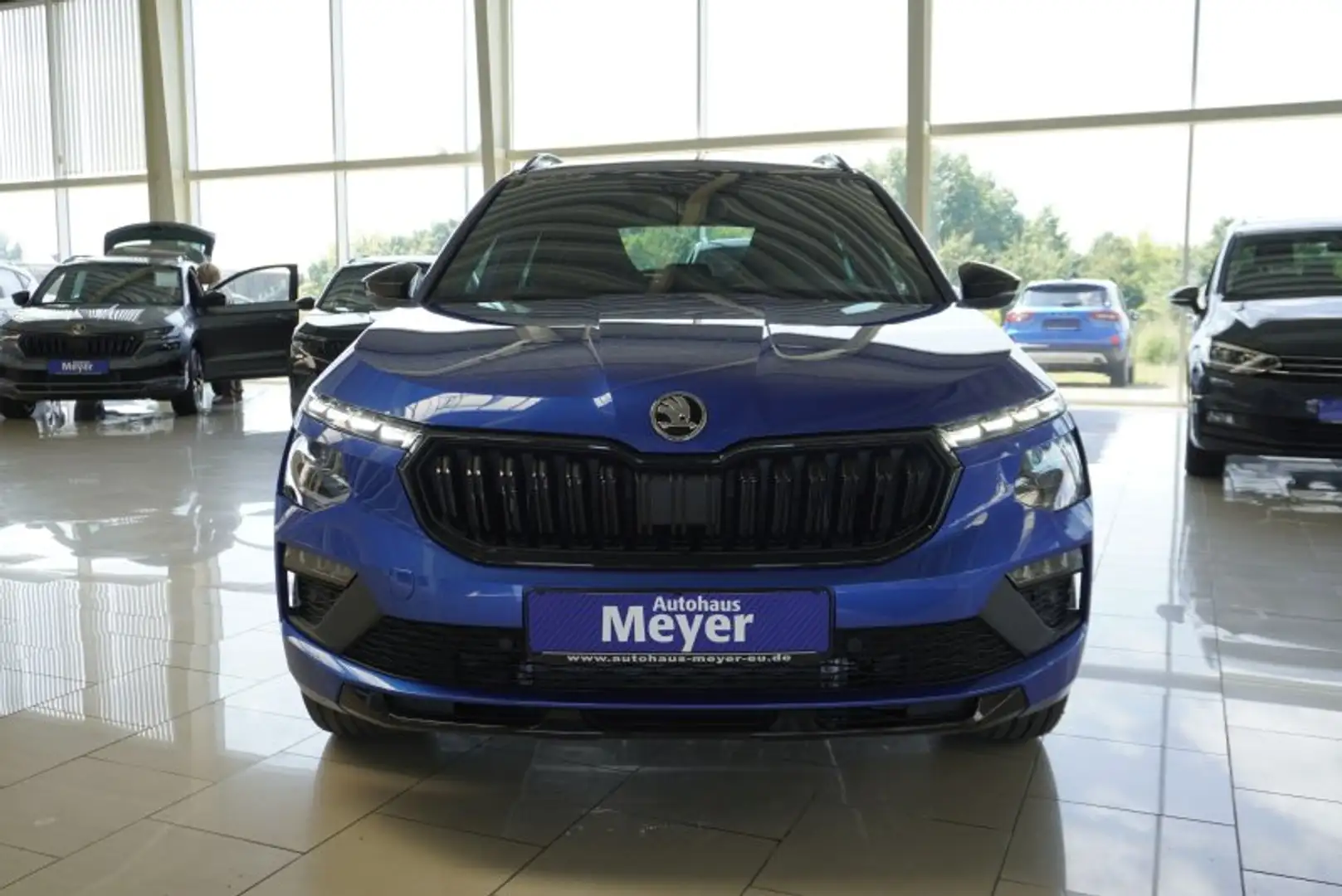 Skoda Kamiq Monte Carlo 1,5TSI DSG UPE=40600 Euro        ** Modrá - 2