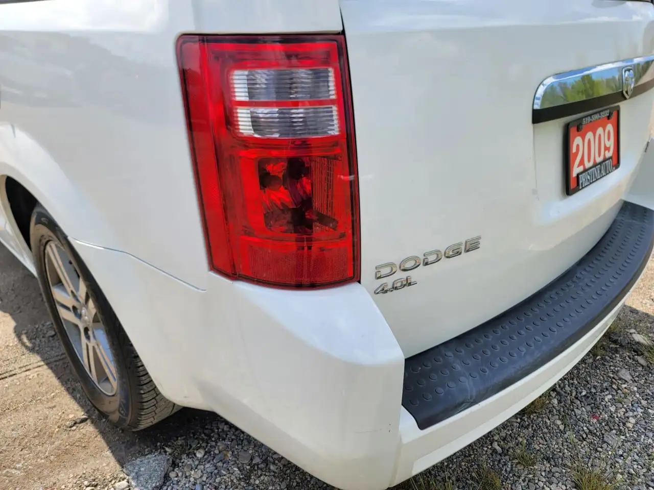 Dodge Grand Caravan fotografie Dodge Grand Caravan