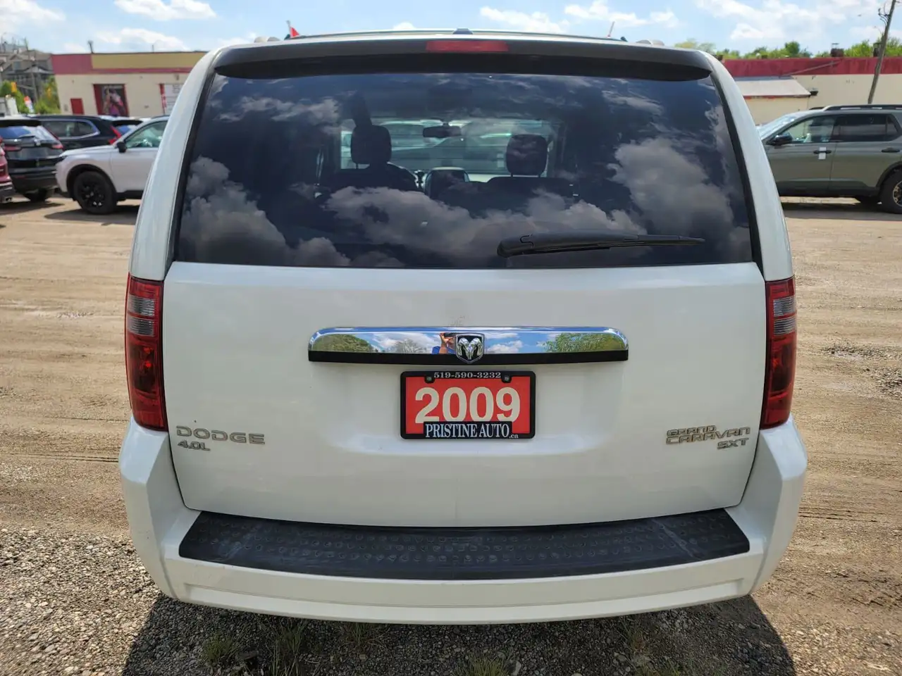 Dodge Grand Caravan fotografie Dodge Grand Caravan