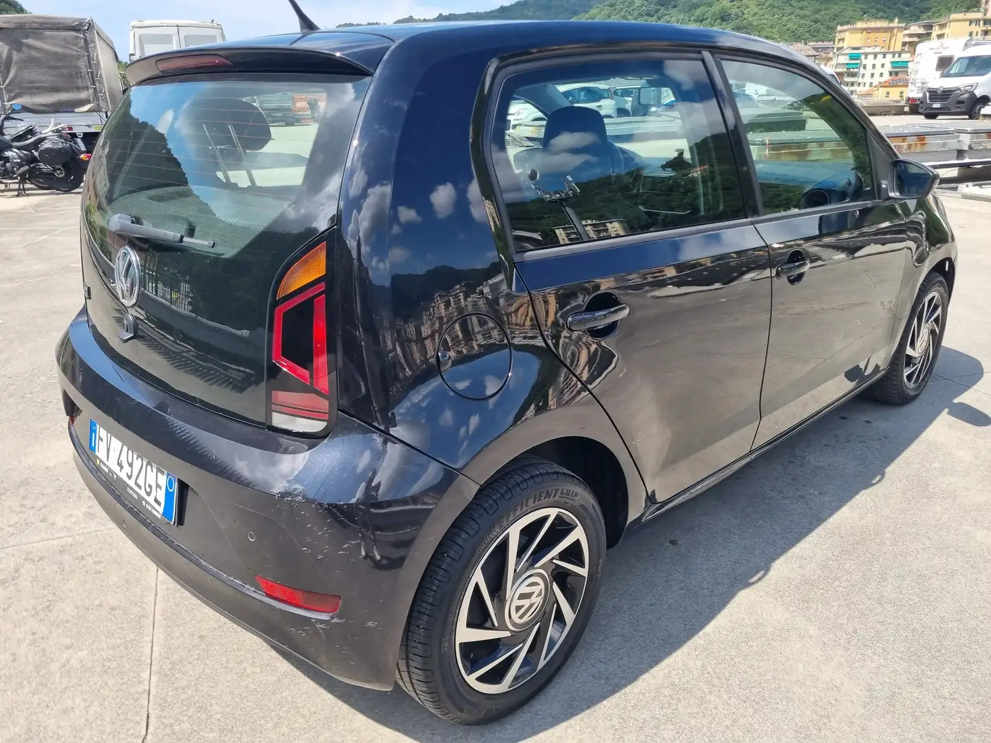 Volkswagen up! up! 5p 1.0 Move 60cv Noir - 2