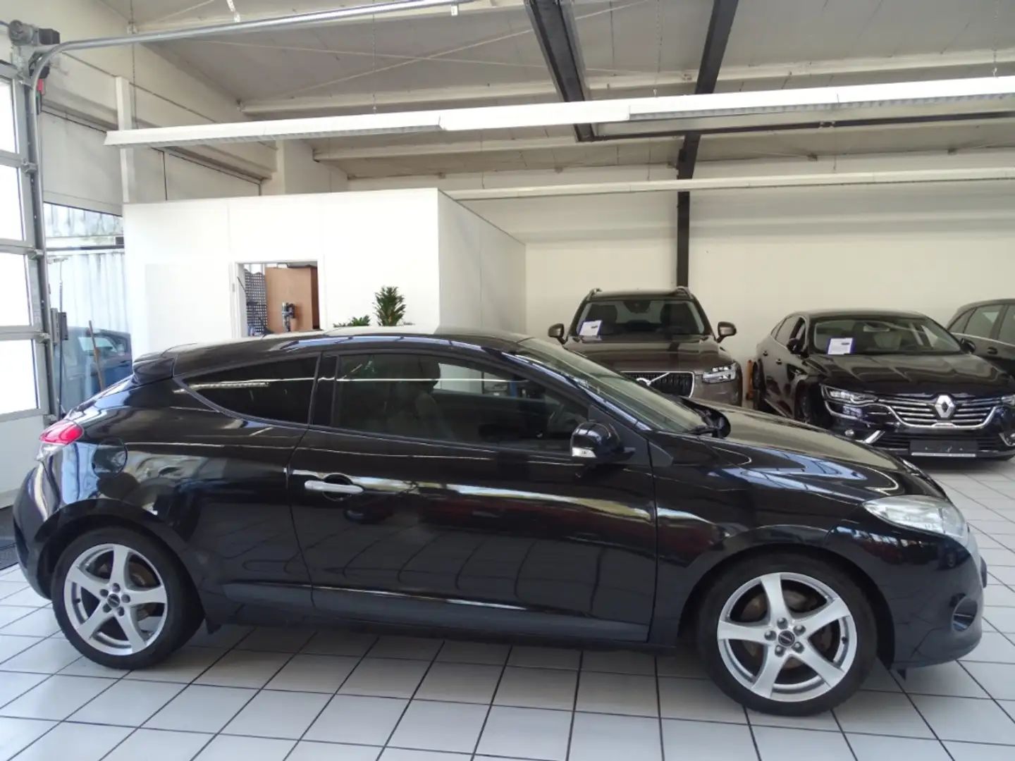 Renault Megane III Coupe Dynamique 2.0 TCe 180 crna - 2
