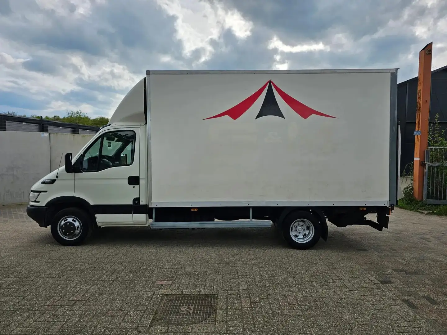 Iveco Daily 35C12 410 DC - 2