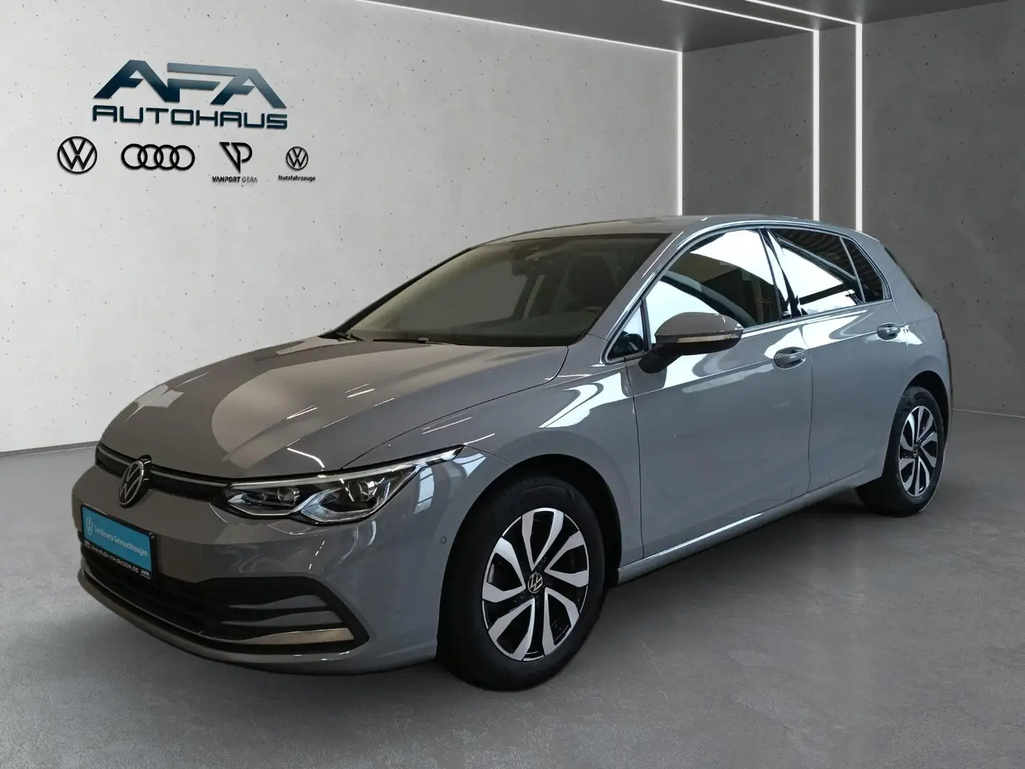 Volkswagen Golf VIII 2.0 TDI ACTIVE DSG Navi*LED*ACC*RFK Gris - 2