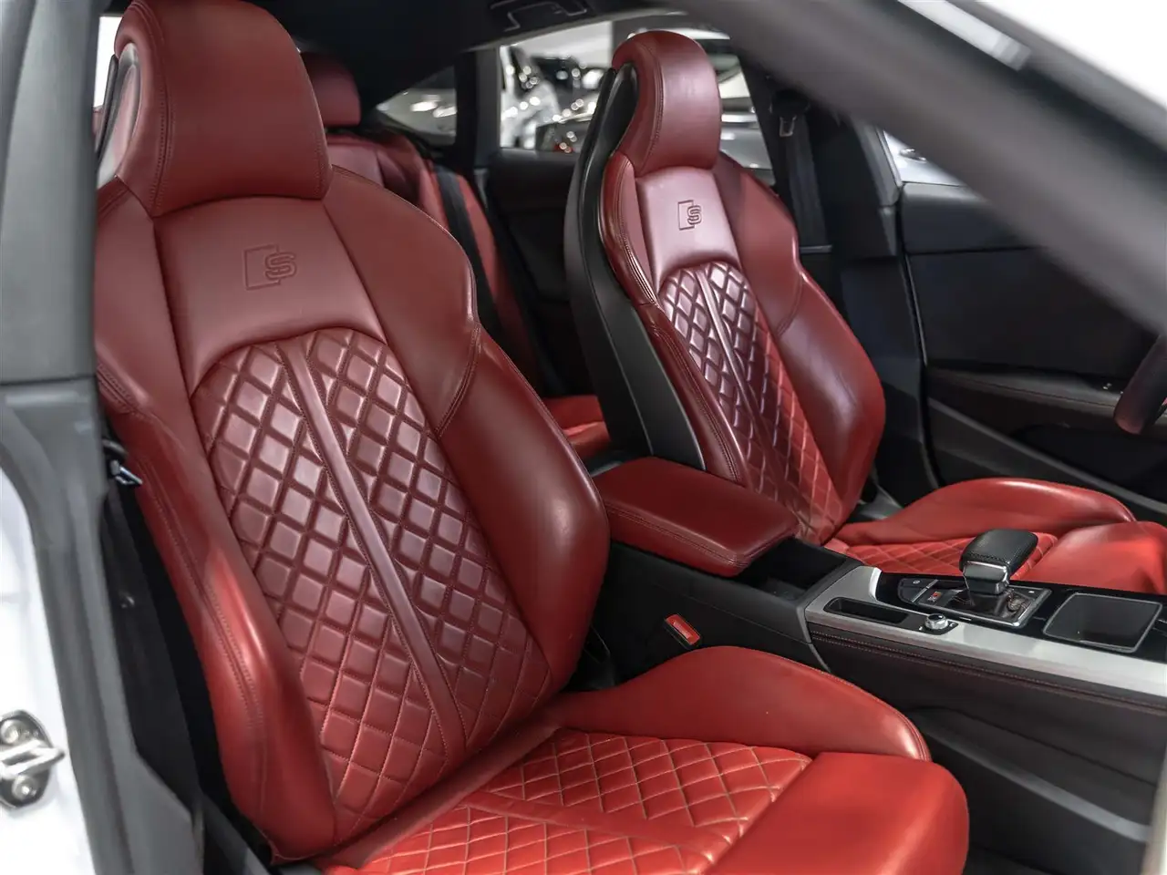 Audi S5 снимка Audi S5