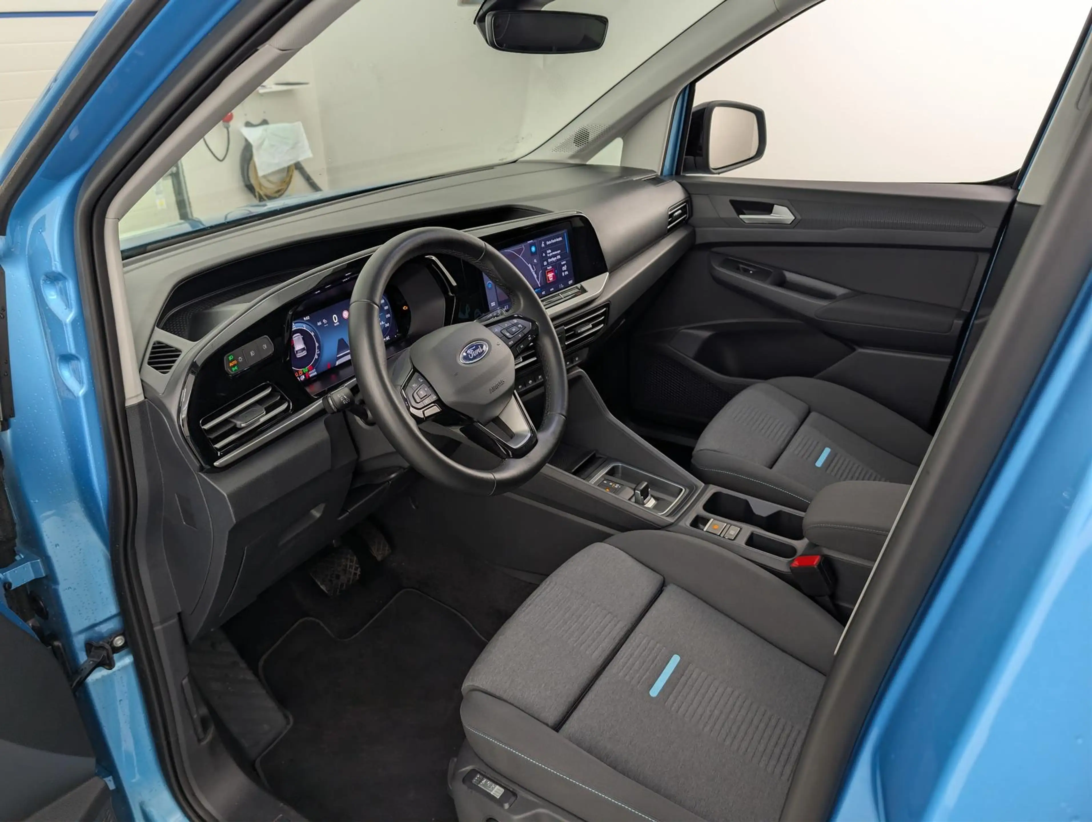 Ford Tourneo Connect 1.5PHEV Active ACC+ParkAss+AHK — photo 15