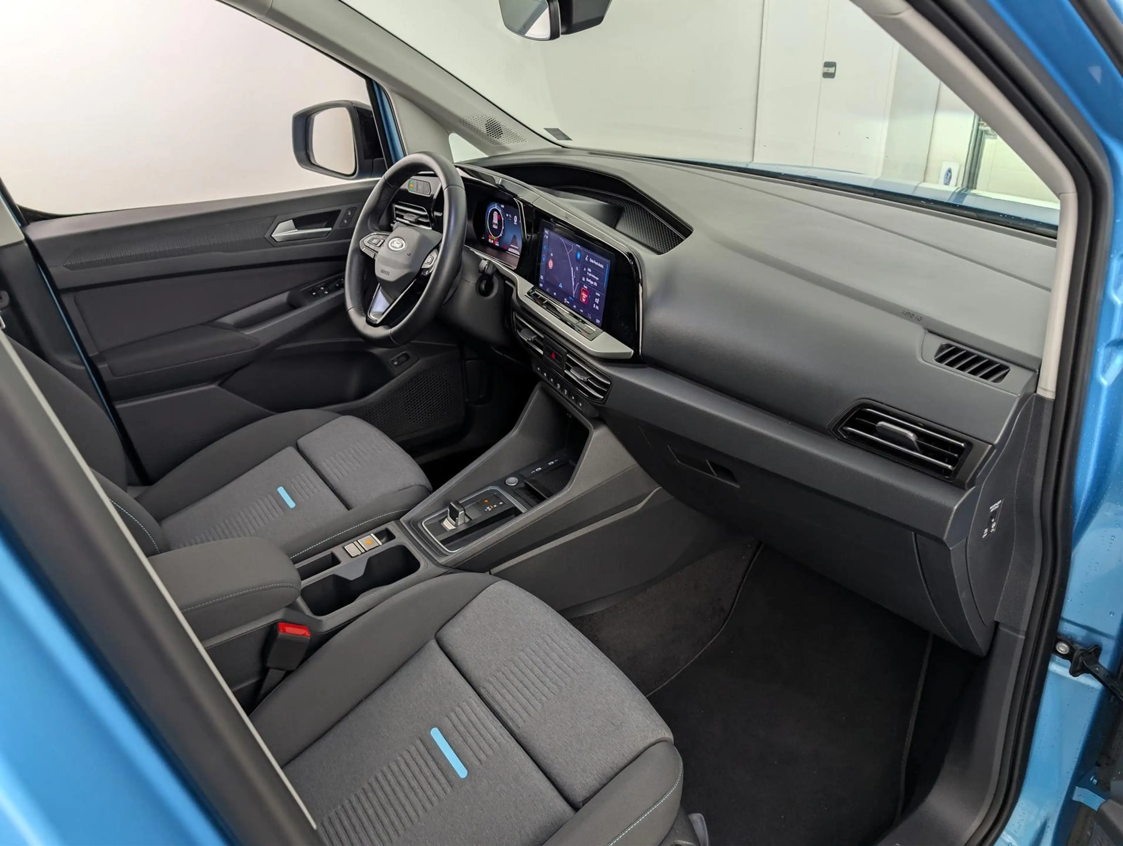 Ford Tourneo Connect 1.5PHEV Active ACC+ParkAss+AHK — photo 14