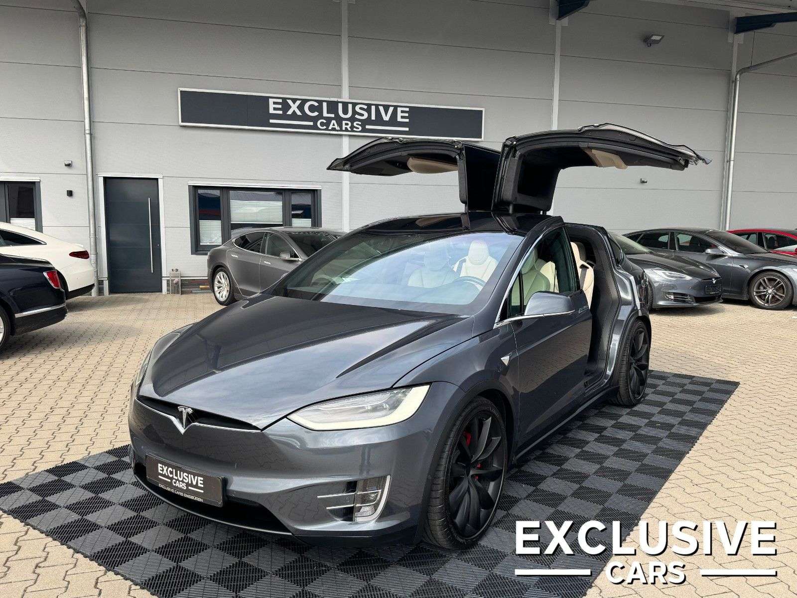 Használt Tesla Model X electro