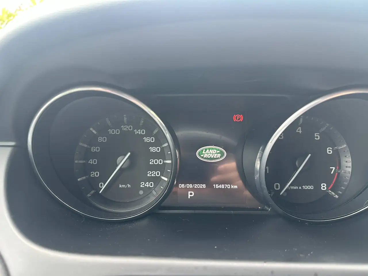 Land Rover Discovery Sport снимка Land Rover Discovery Sport