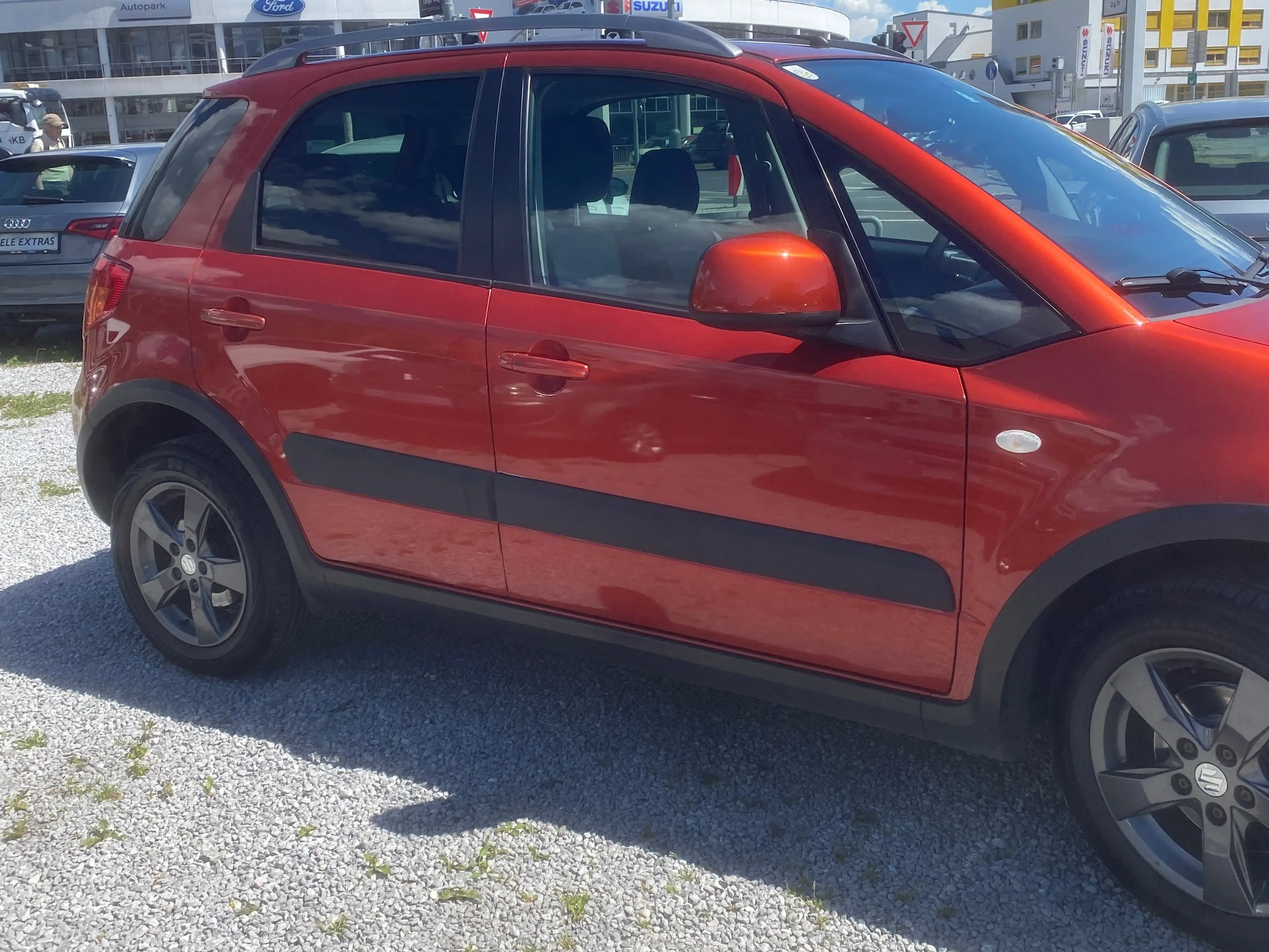 Suzuki SX4 1,6 GLX 4WD Shine — photo 4