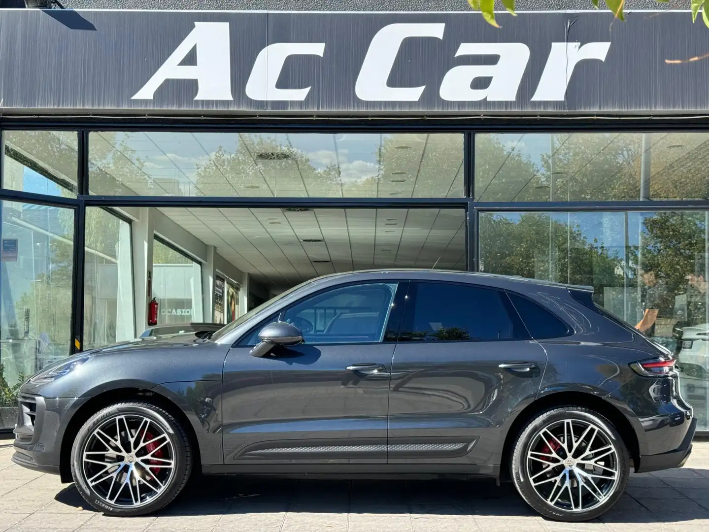 Porsche Macan S Aut. Gris - 1