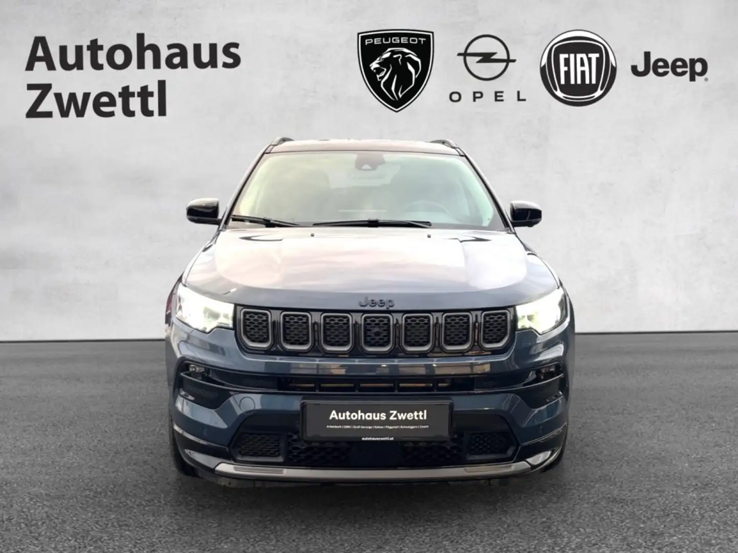 Jeep Compass Summit PHEV 240 AT6 Blau - 2