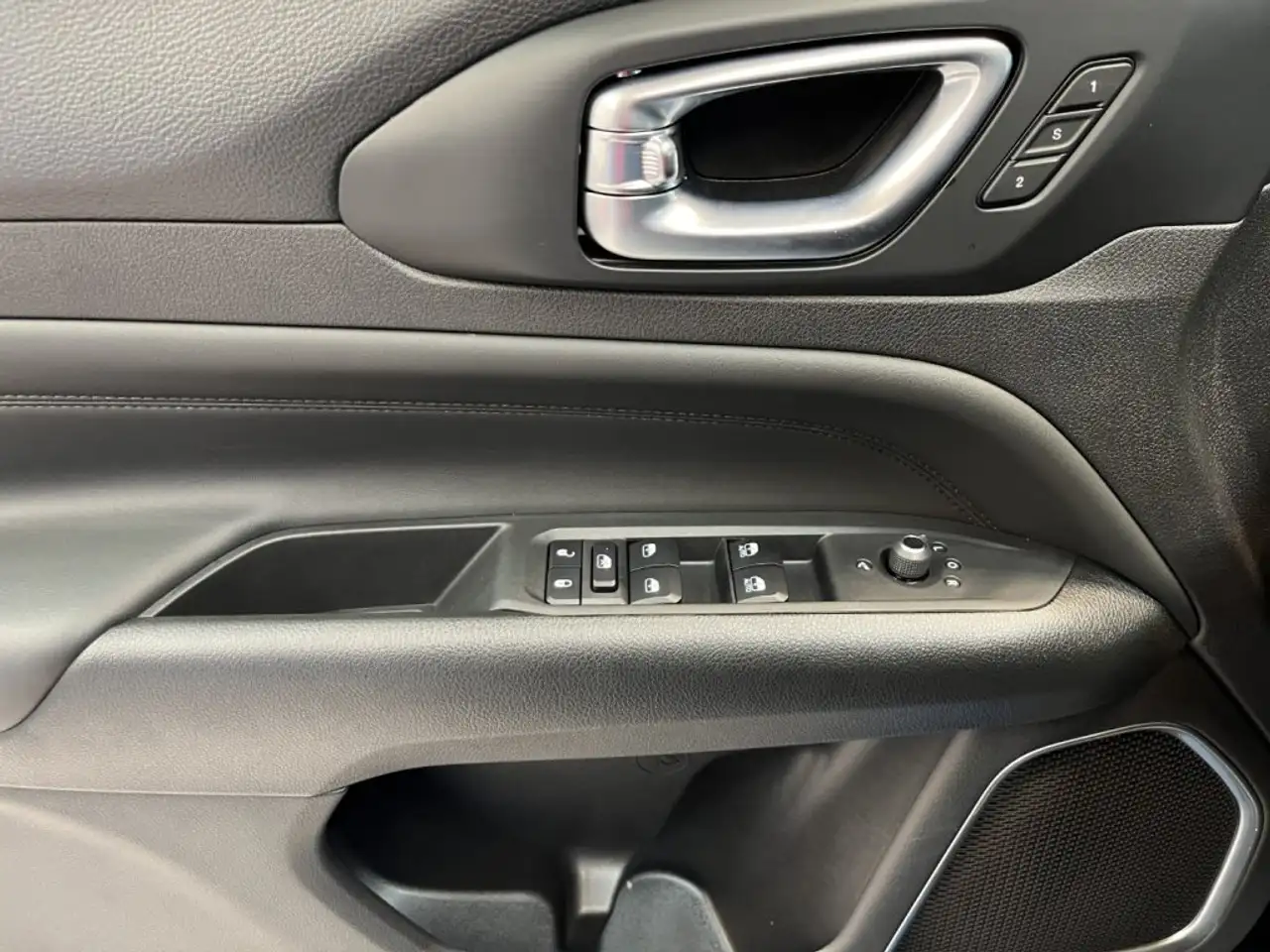 Jeep Compass Summit PHEV 240 AT6 12