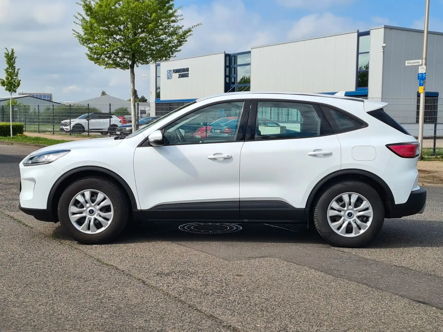 Ford Kuga Cool & Connect*1.Hand*Navi*PDC*SHZ*Carplay* Weiß - 2