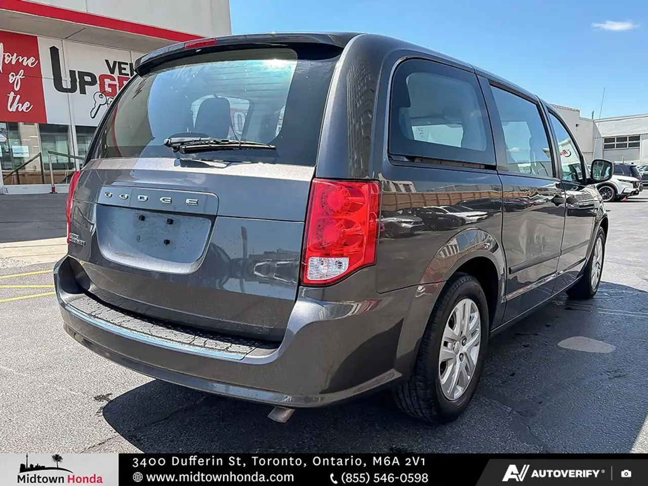 Dodge Grand Caravan снимка Dodge Grand Caravan