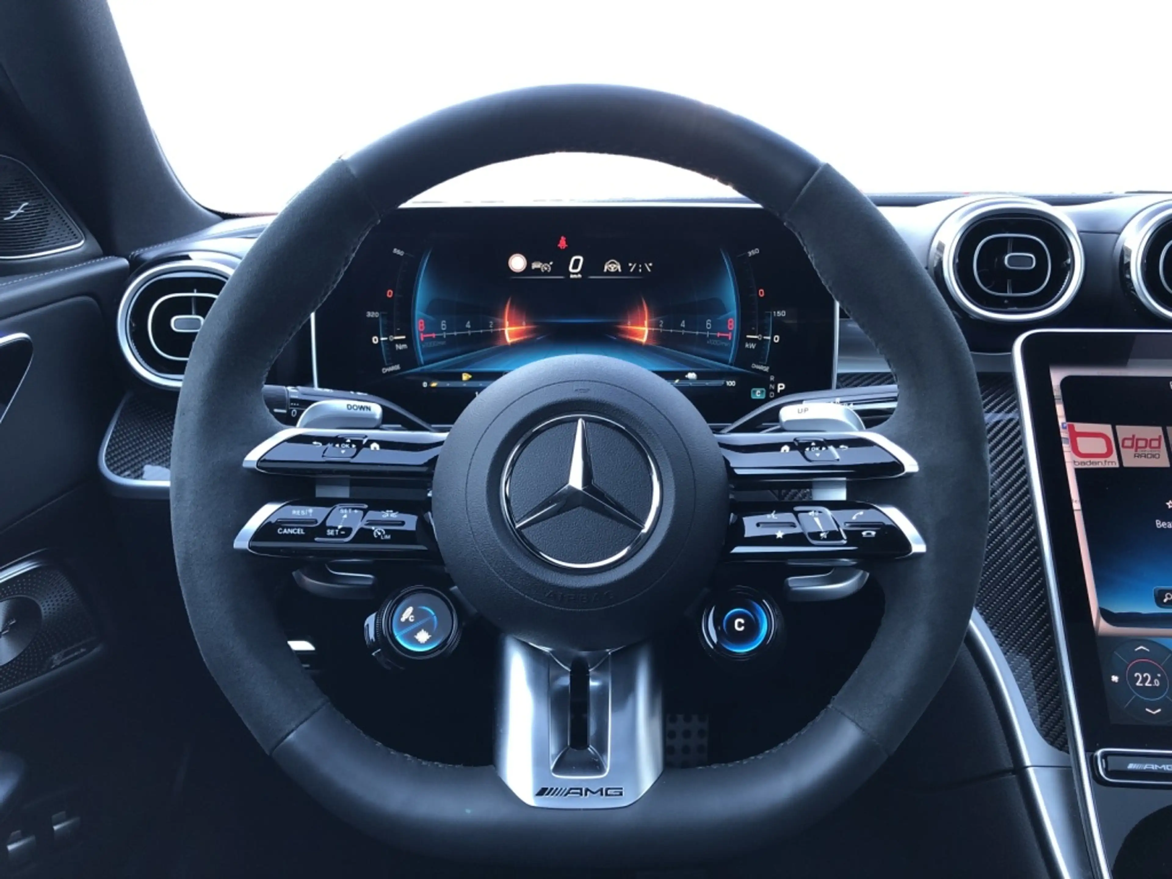 Mercedes-Benz C 63 AMG AMG C 63 S E PERFORMANCE Night+20Z+360° — photo 12