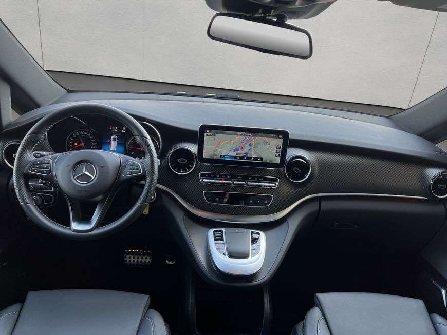 Mercedes-Benz V 300