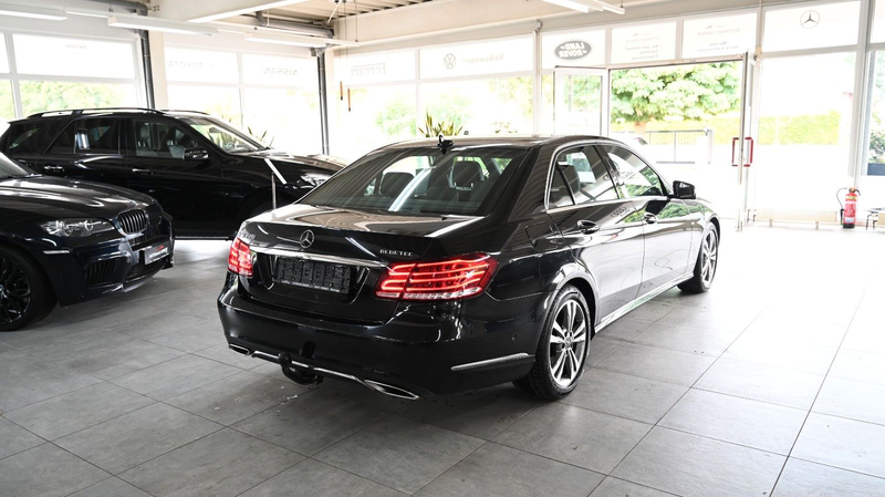 Mercedes-Benz E 220 E Limousine E 220 BlueTec *NAVI*TOP* — photo 6