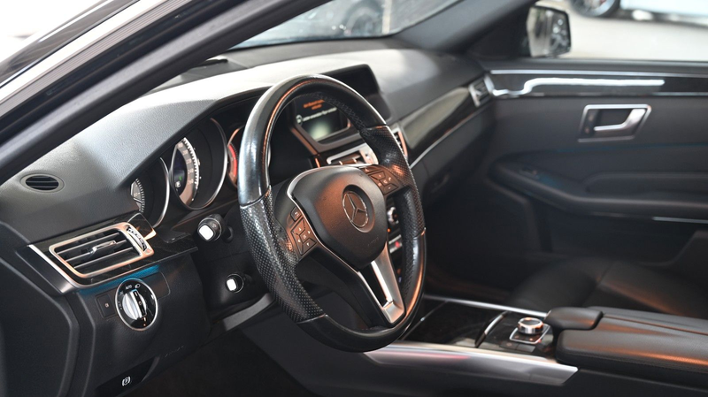 Mercedes-Benz E 220 E Limousine E 220 BlueTec *NAVI*TOP* — photo 12