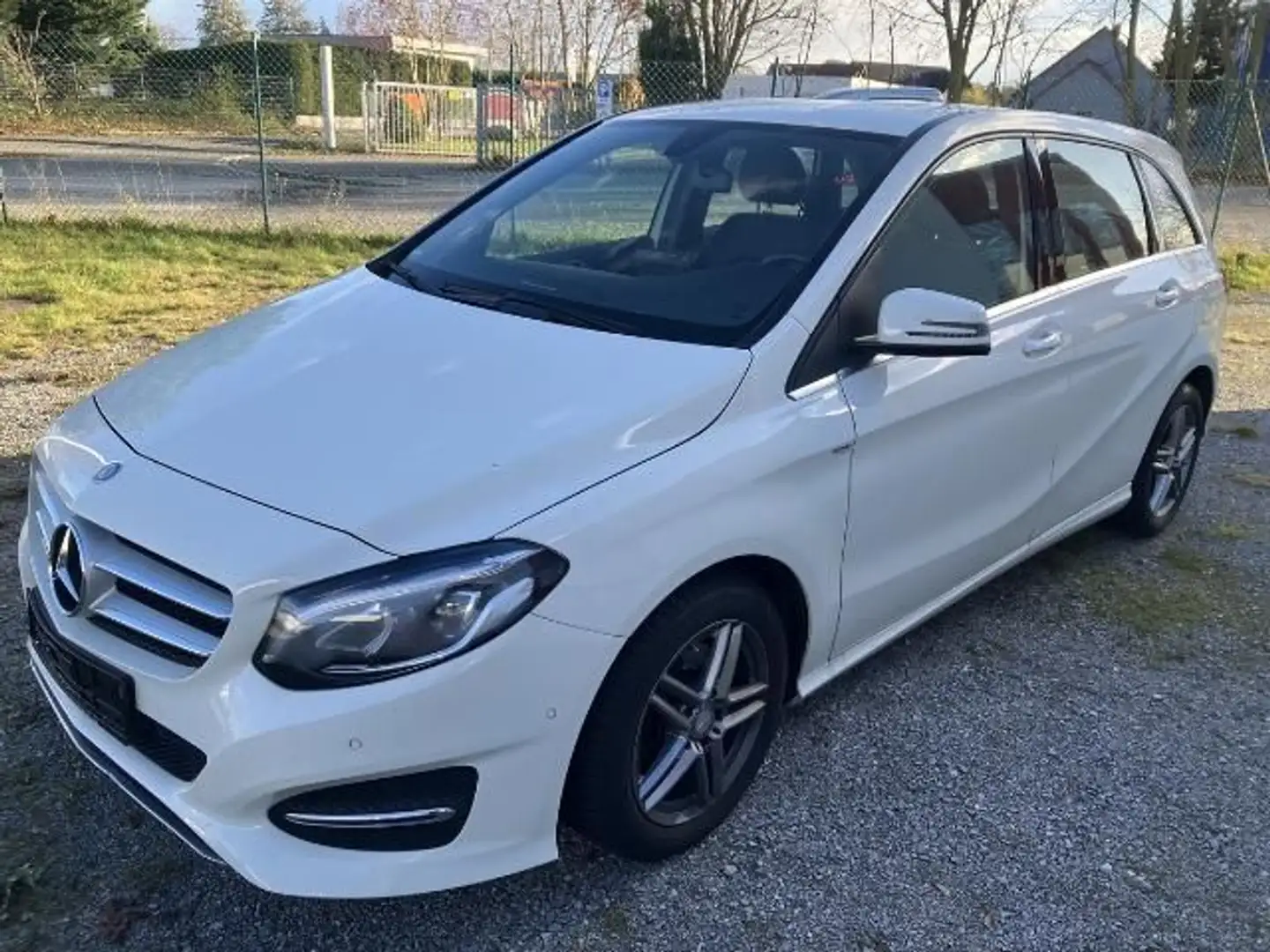 Mercedes-Benz B 180 Blue Efficiency  XENON Biały - 1