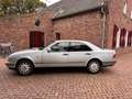 Mercedes-Benz E 240 Avantgarde Argintiu - thumbnail 4