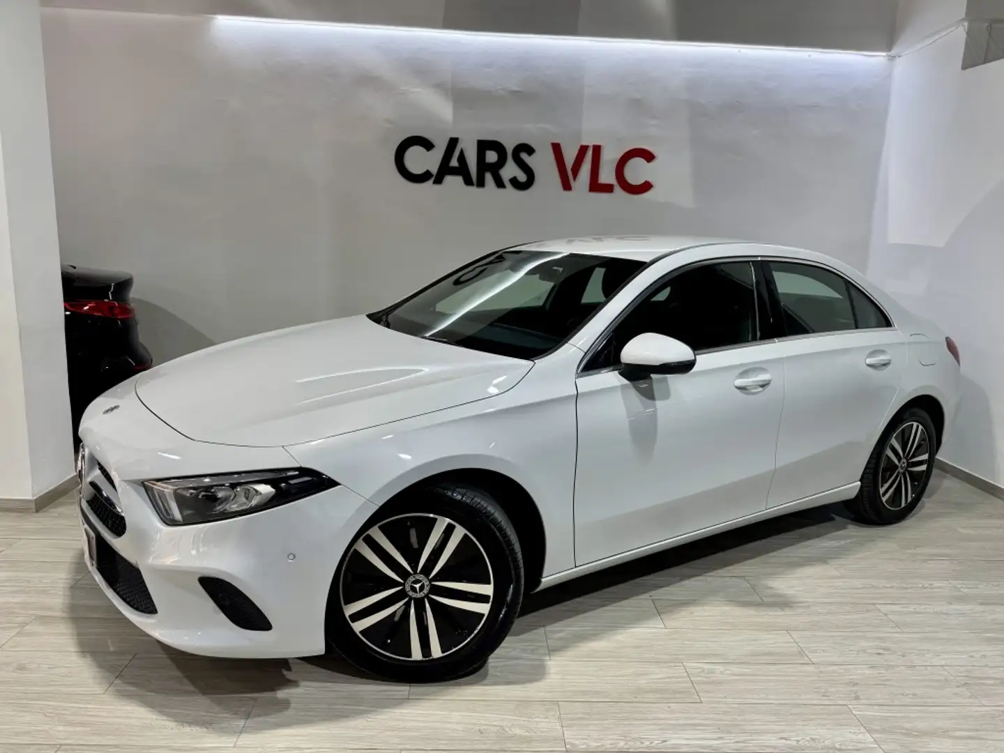 Mercedes-Benz A 250 250e Sedán 8G-DCT Blanc - 2