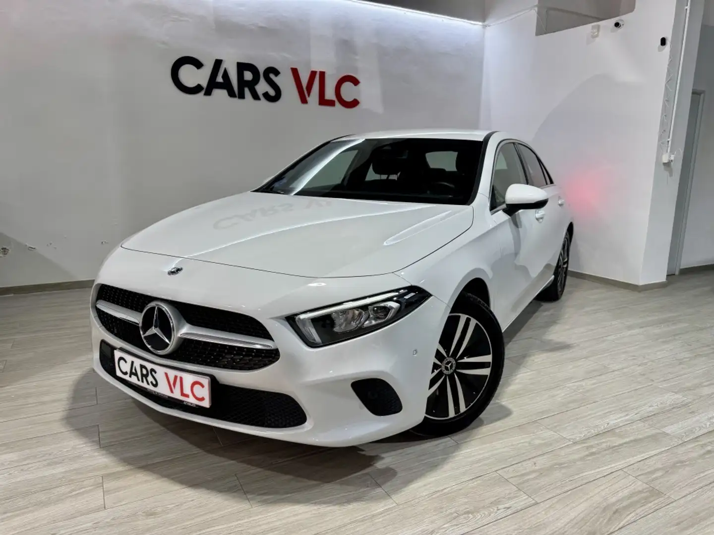 Mercedes-Benz A 250 250e Sedán 8G-DCT Blanc - 1
