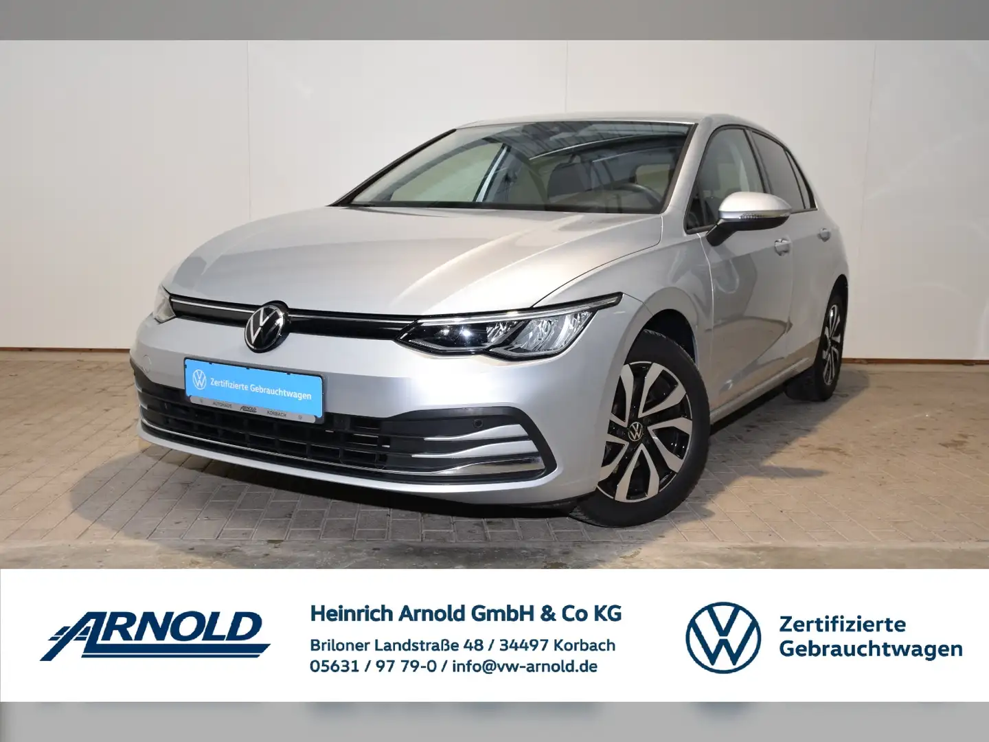 Volkswagen Golf VIII TSI Active LED, Navi, Rückkamera Zilver - 1