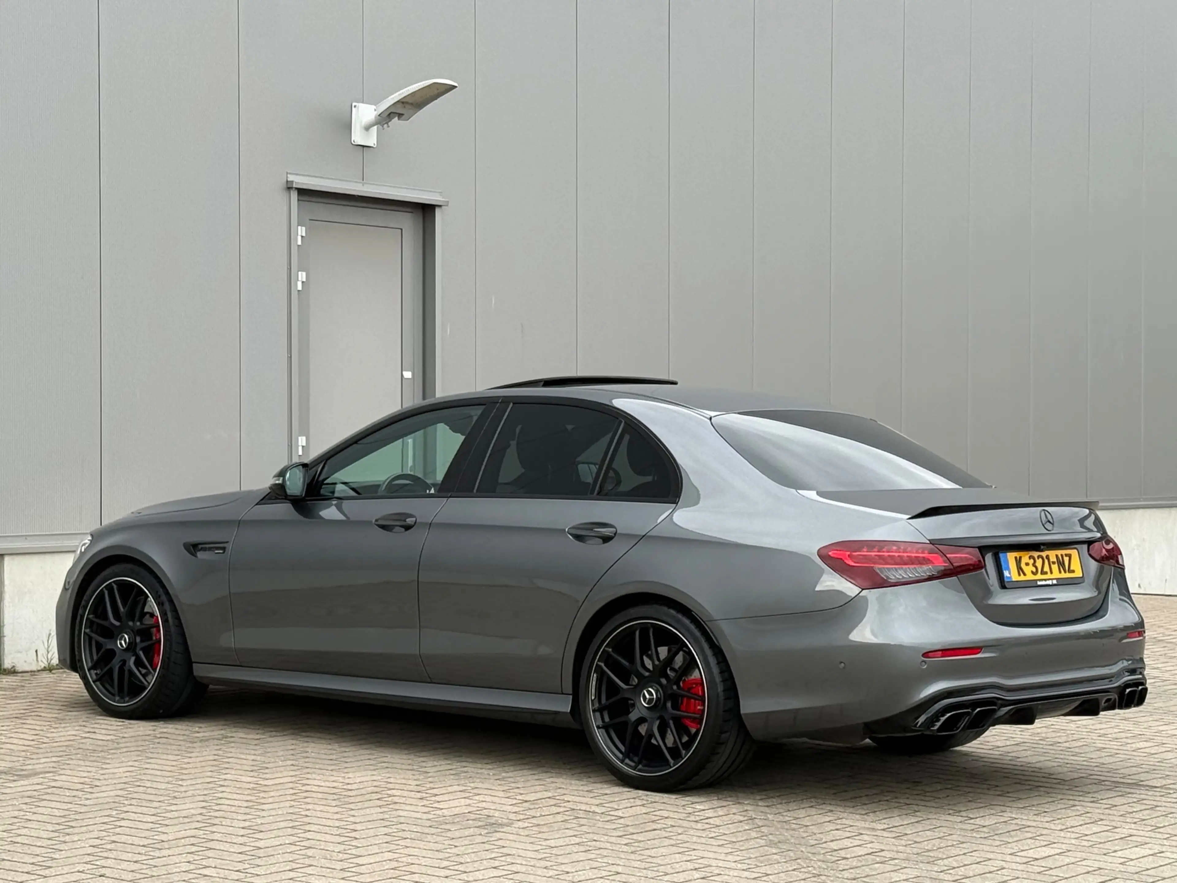 Mercedes-Benz E 63 AMG S 4MATIC+ BURMESTER HUD PANO VOL — photo 7