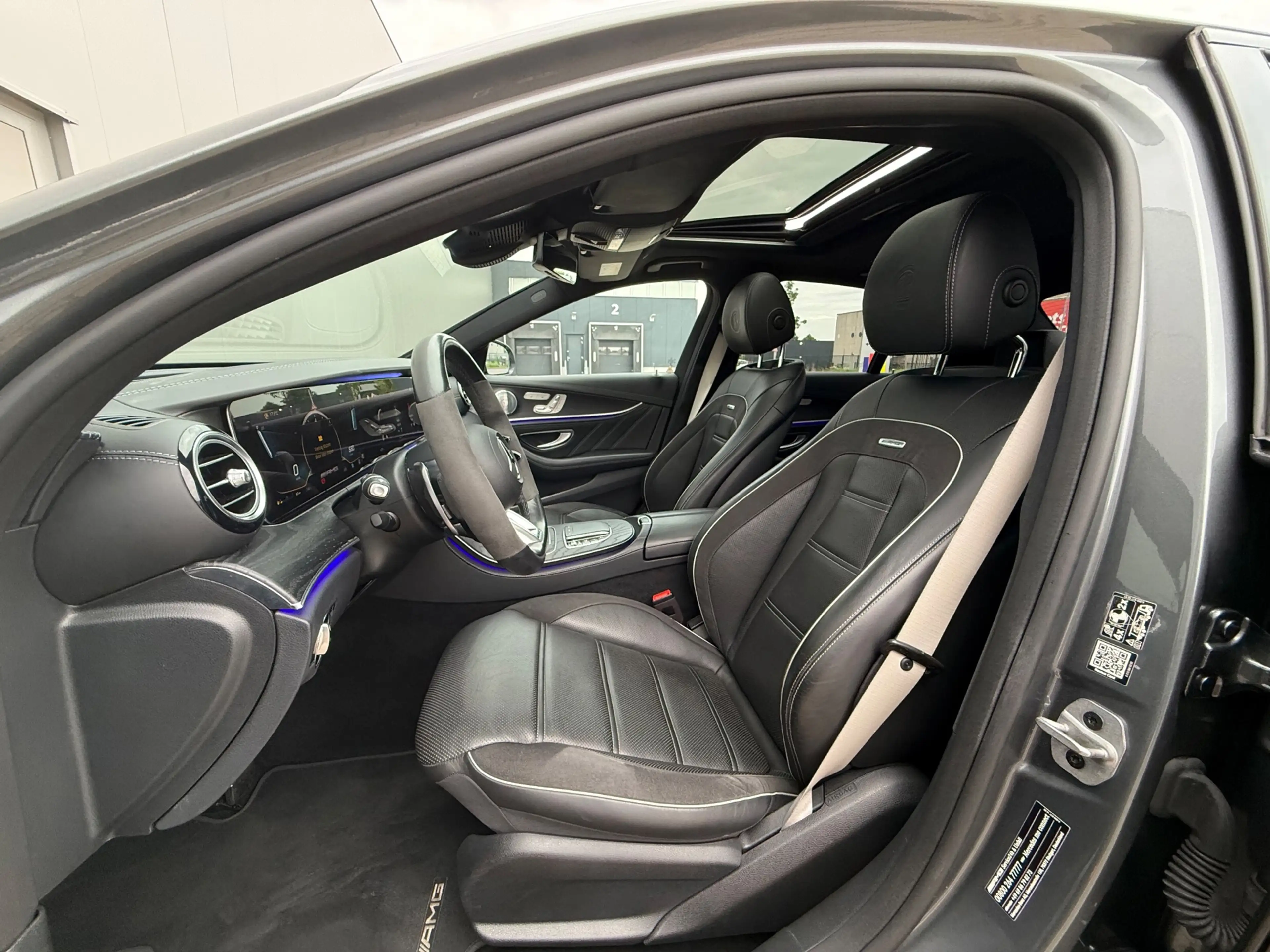 Mercedes-Benz E 63 AMG S 4MATIC+ BURMESTER HUD PANO VOL — photo 10