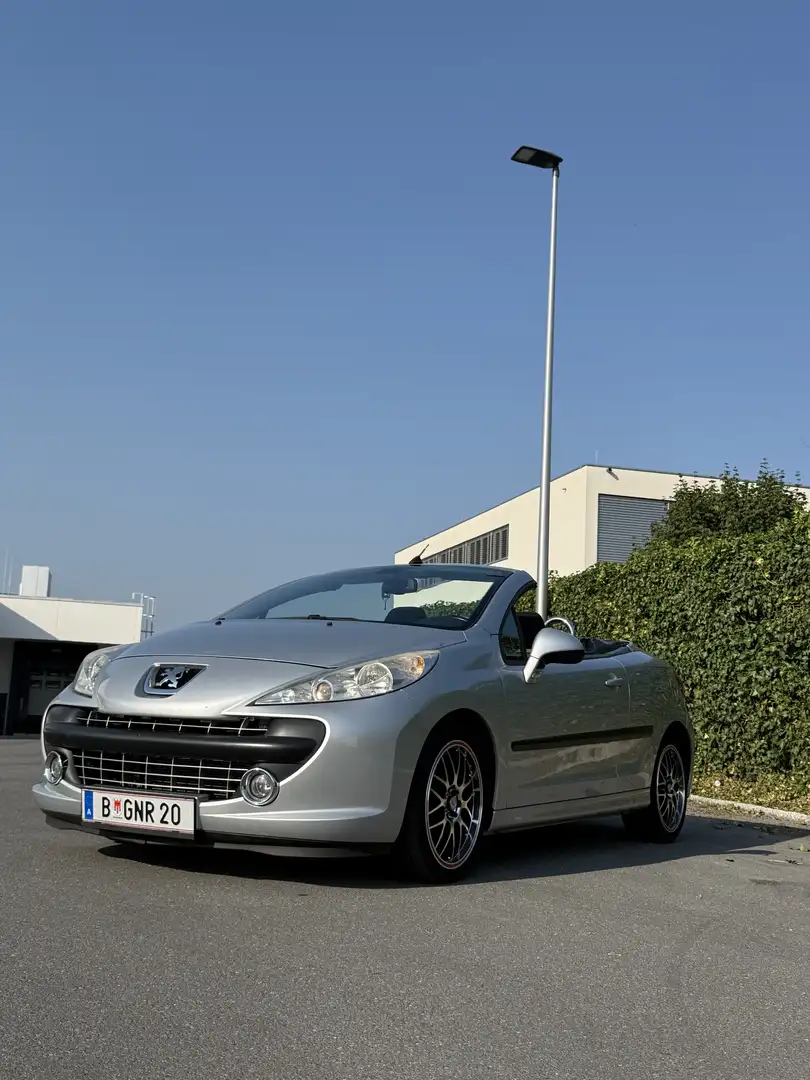 Peugeot 207 CC Active 1,6 16V THP - 1