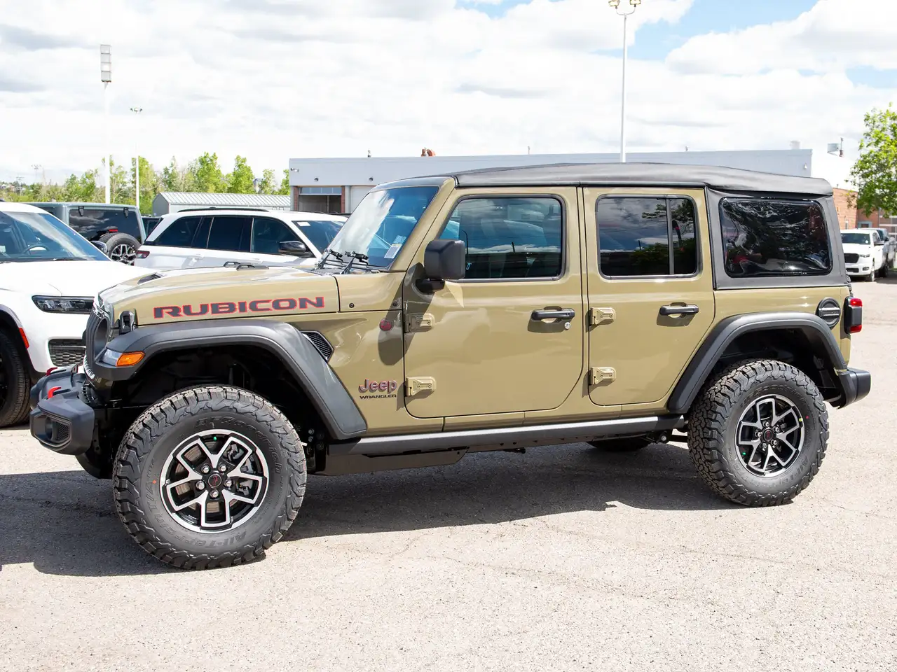 Jeep Wrangler photo Jeep Wrangler