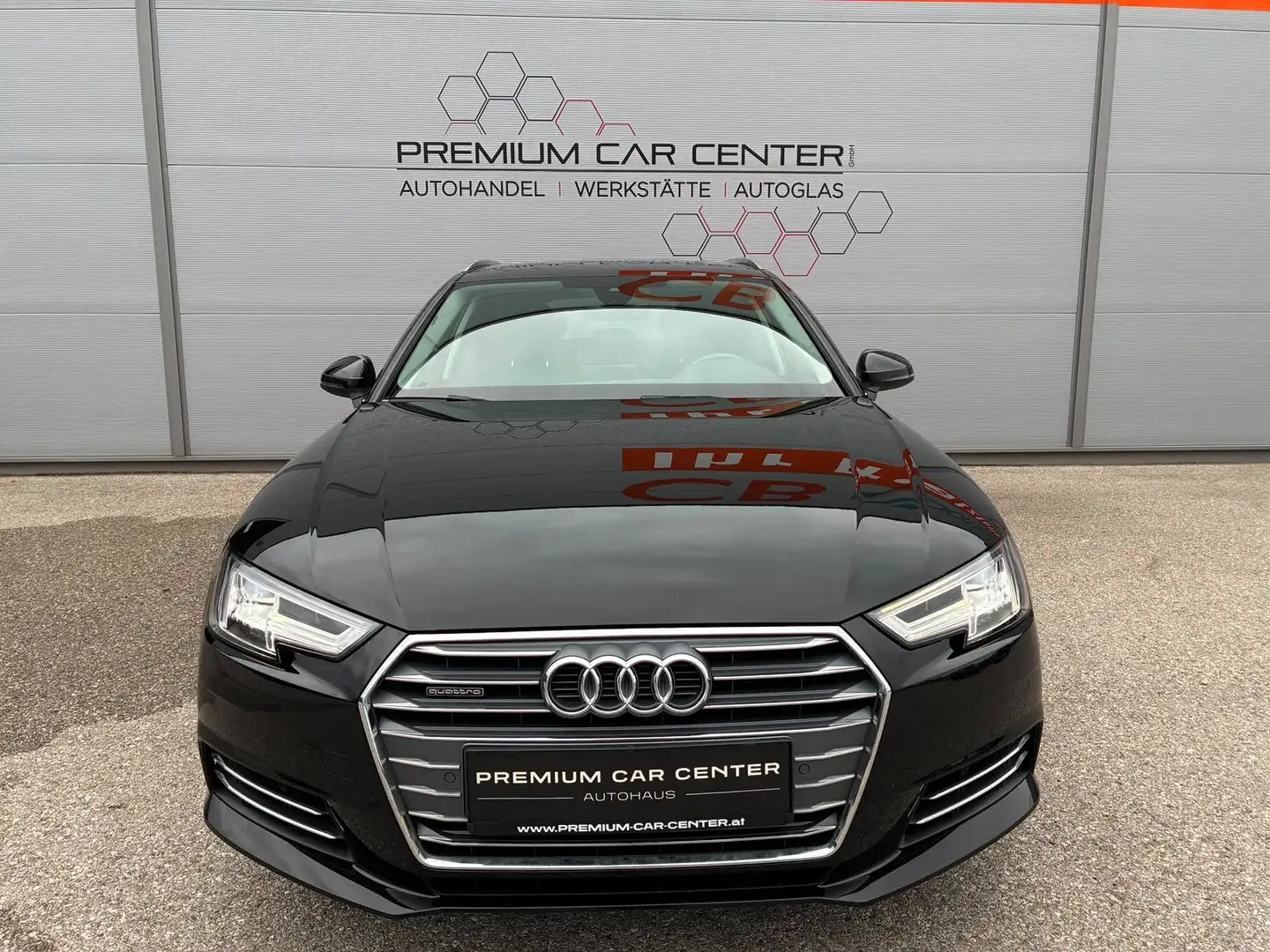 Audi A4 Avant 2,0 TDI quattro Sport S-tronic LED / NAVI Schwarz - 2
