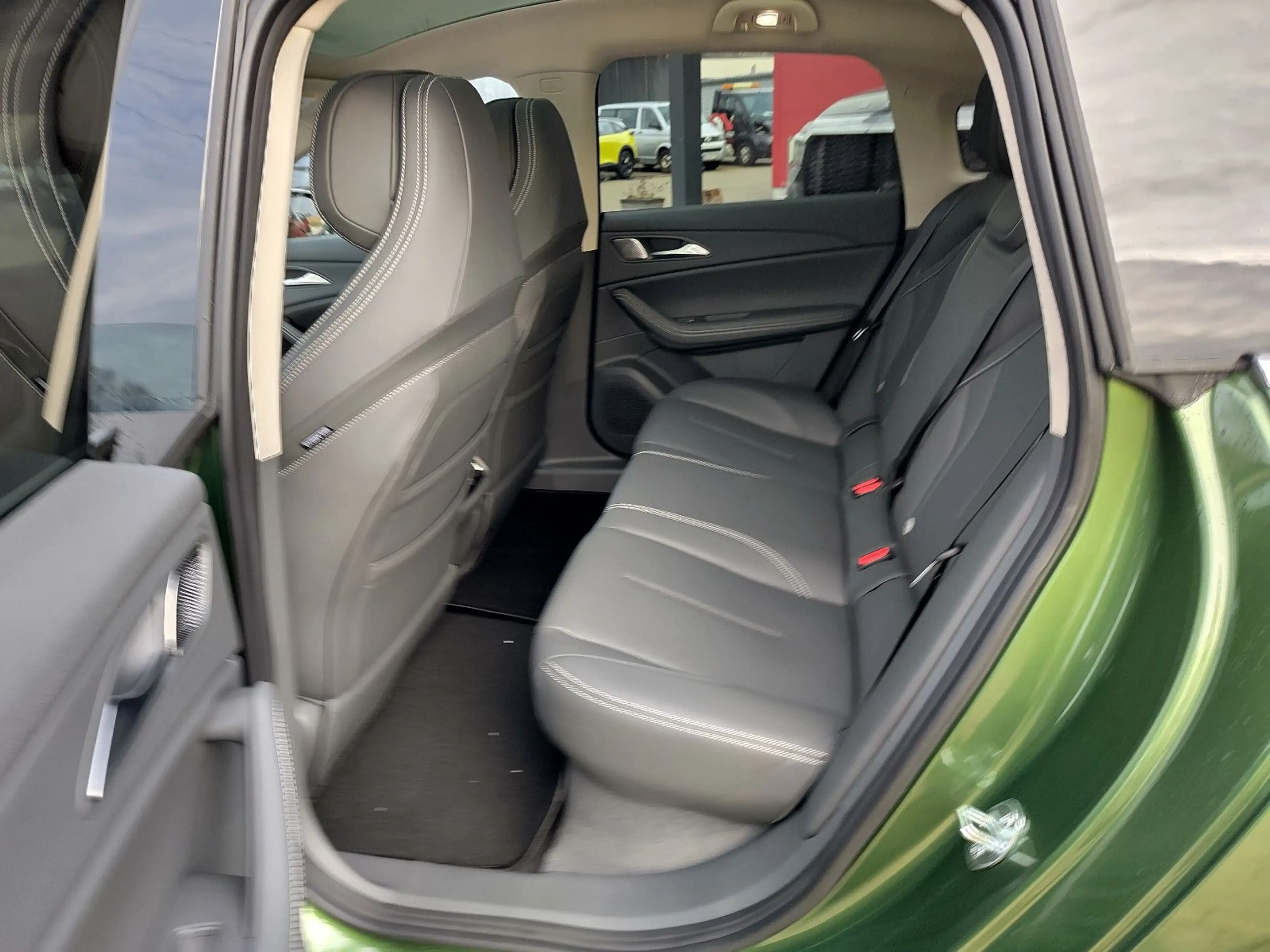 DFM Forthing 7 REEV Range Extender — photo 11