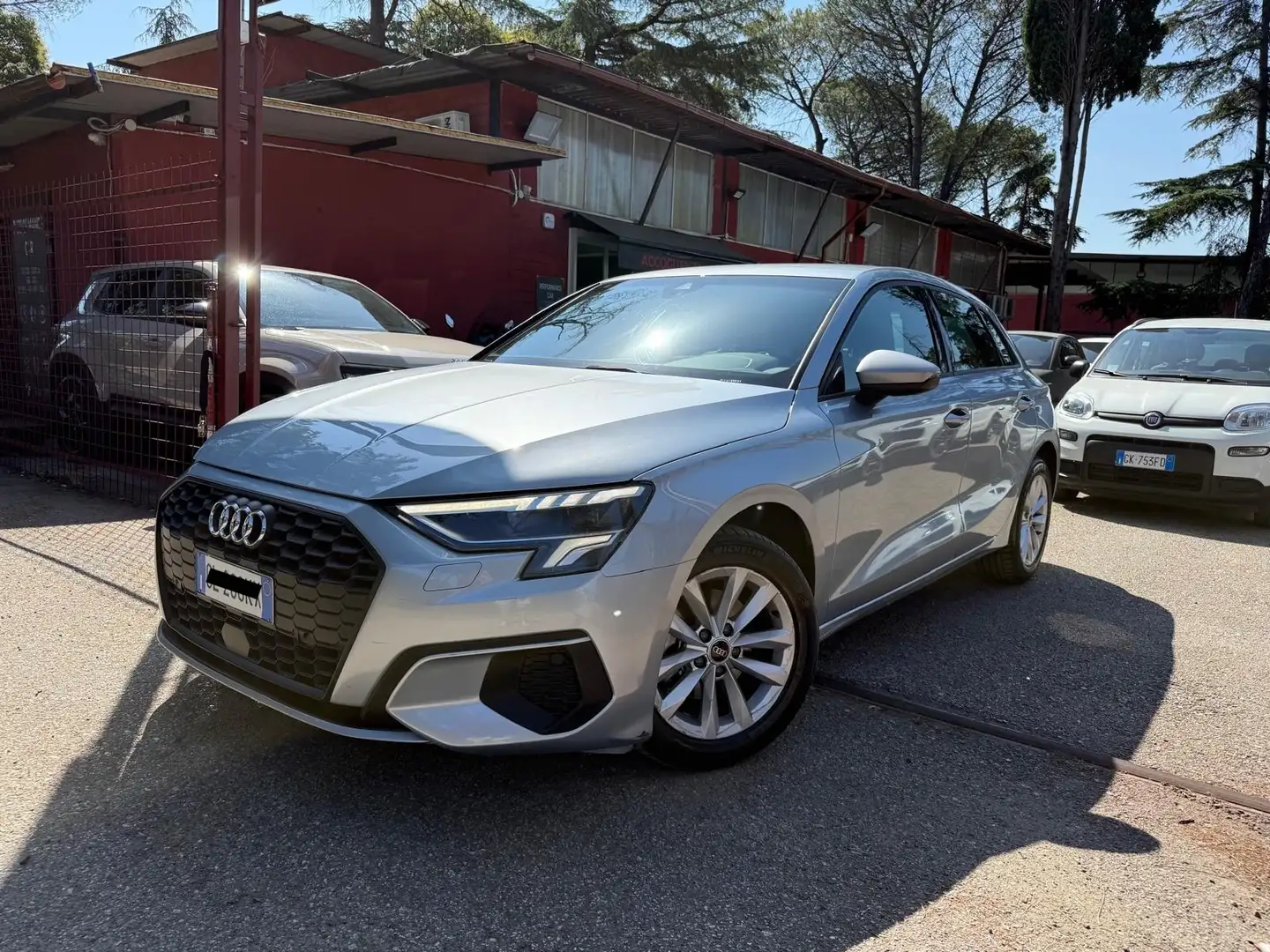 Audi A3 A3 Sportback 30 2.0 tdi Advanced s-tronic LED Grau - 2