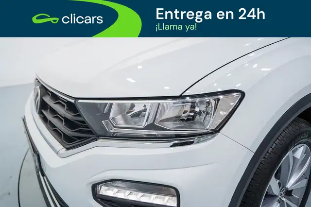 Volkswagen T-Roc view 10