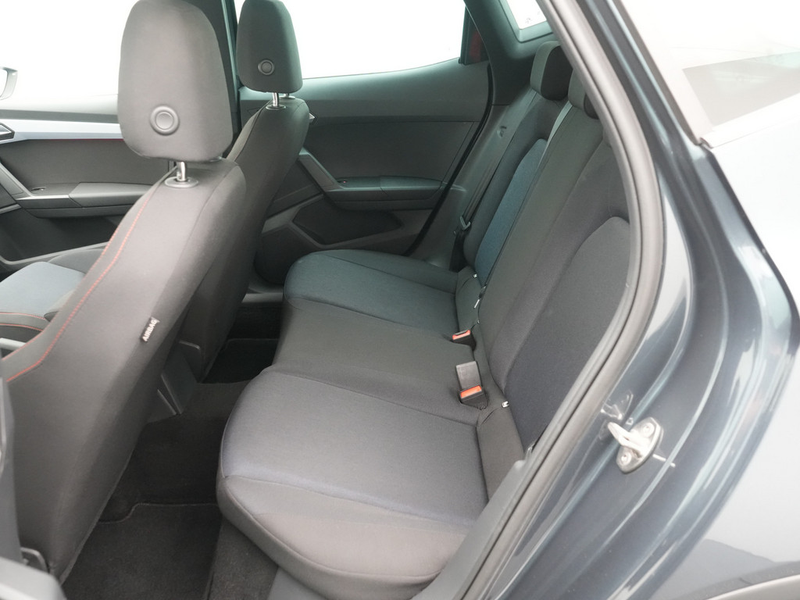 SEAT Arona FR DSG NAVI SHZ PDC AHK CARPLAY SHZ KAM — photo 12