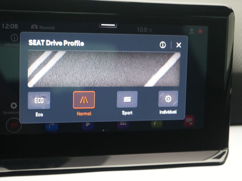 SEAT Arona FR DSG NAVI SHZ PDC AHK CARPLAY SHZ KAM — photo 9