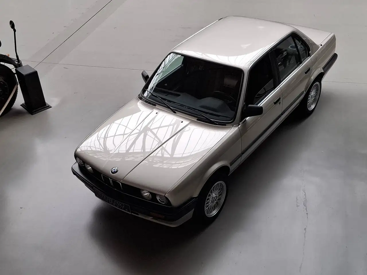 BMW 318i, foto 5