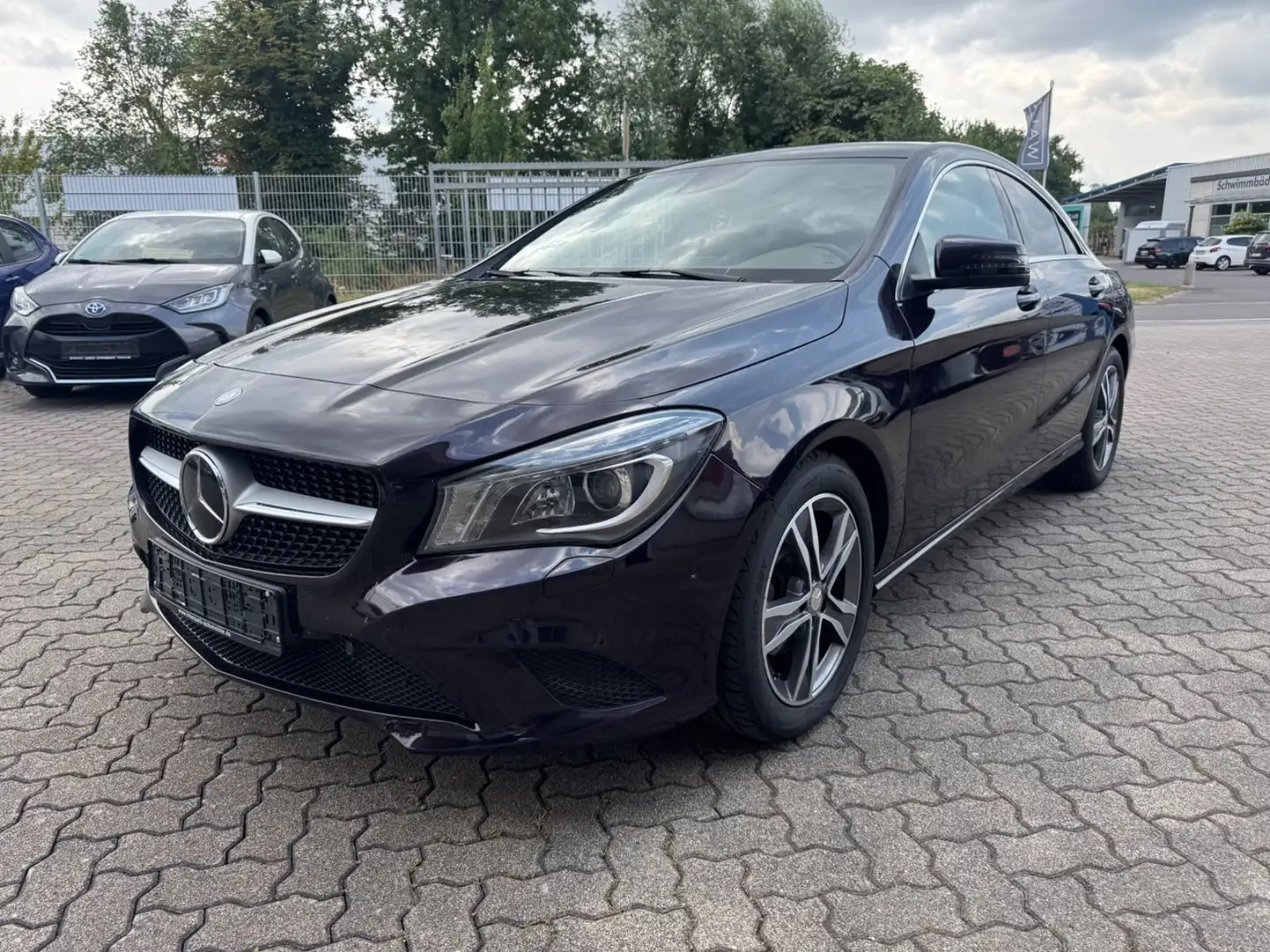 Mercedes-Benz CLA 220 *KAMERA*LEDER* Violett - 1