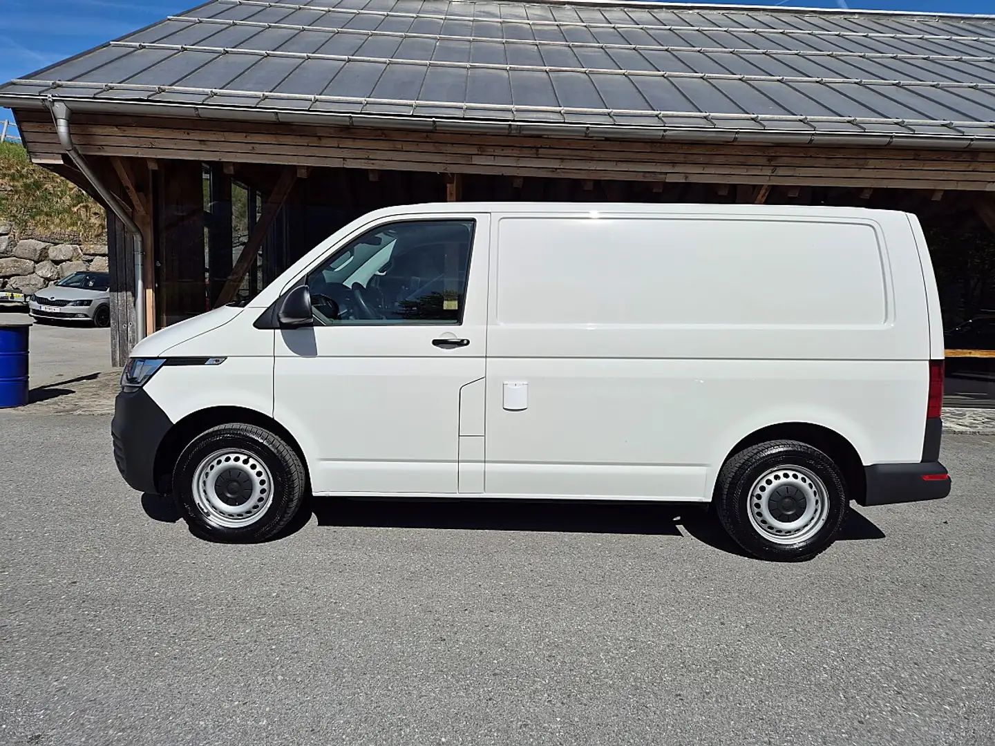Volkswagen T6 Transporter T6 Kastenwagen KR 2,0 TDI 4Motion BMT Weiß - 2