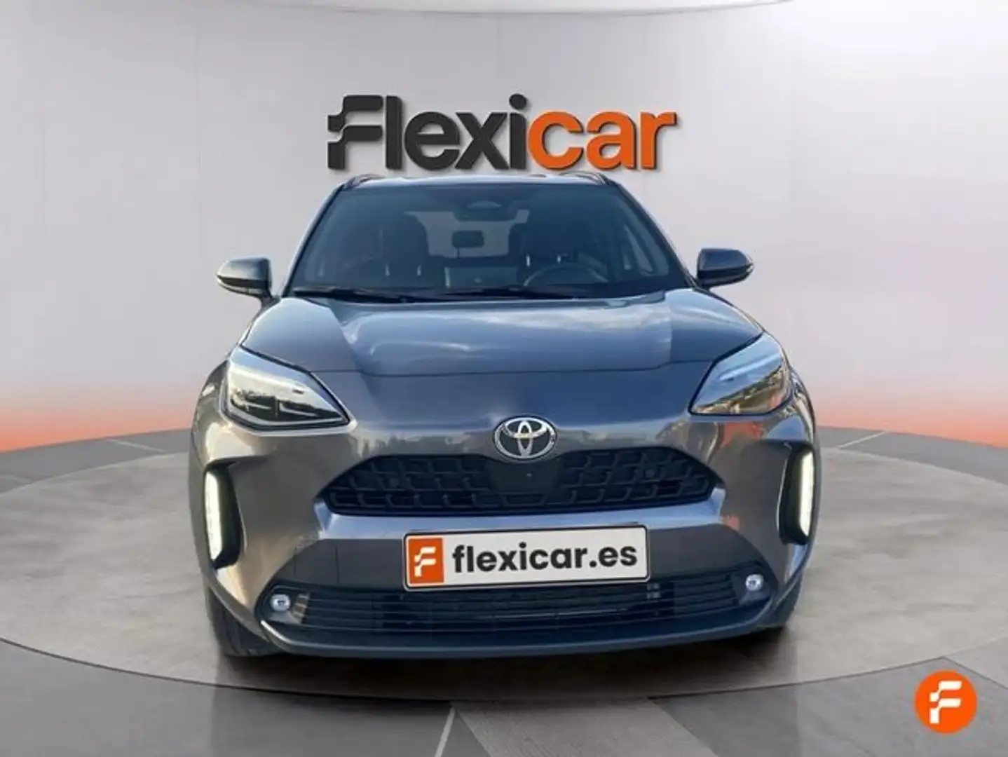 Toyota Yaris Cross 1.5 130H Style Gris - 2