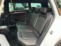 Volkswagen Passat Alltrack 4M Pano*AHK*Sitzkl*Massag*StandH Weiß - thumbnail 35