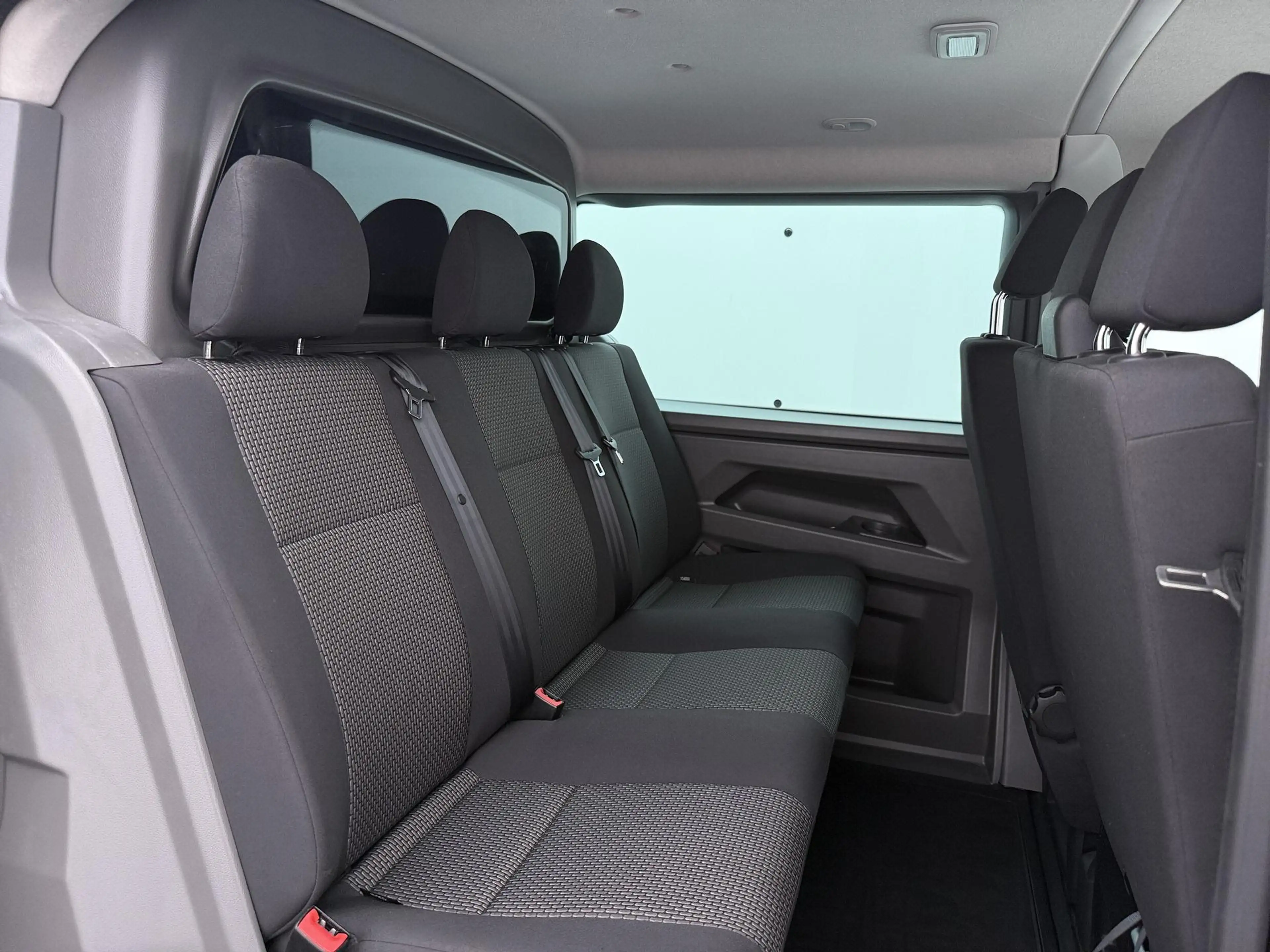 Volkswagen Transporter Bedrijfswagens 2.0 TDI 150 PK DSG L2H1 DC Highline — photo 8