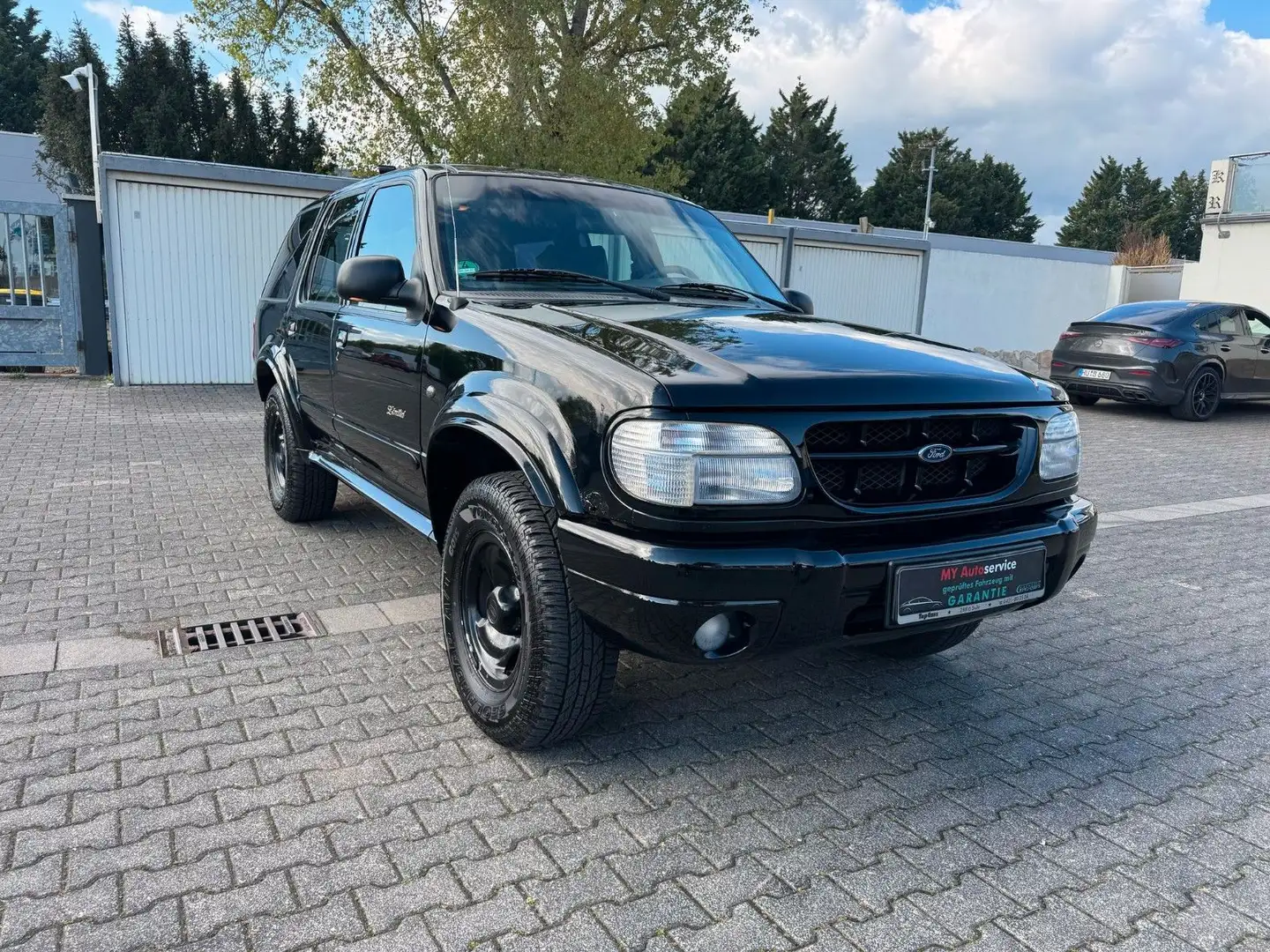 Ford Explorer limited/4x4/ Negro - 2