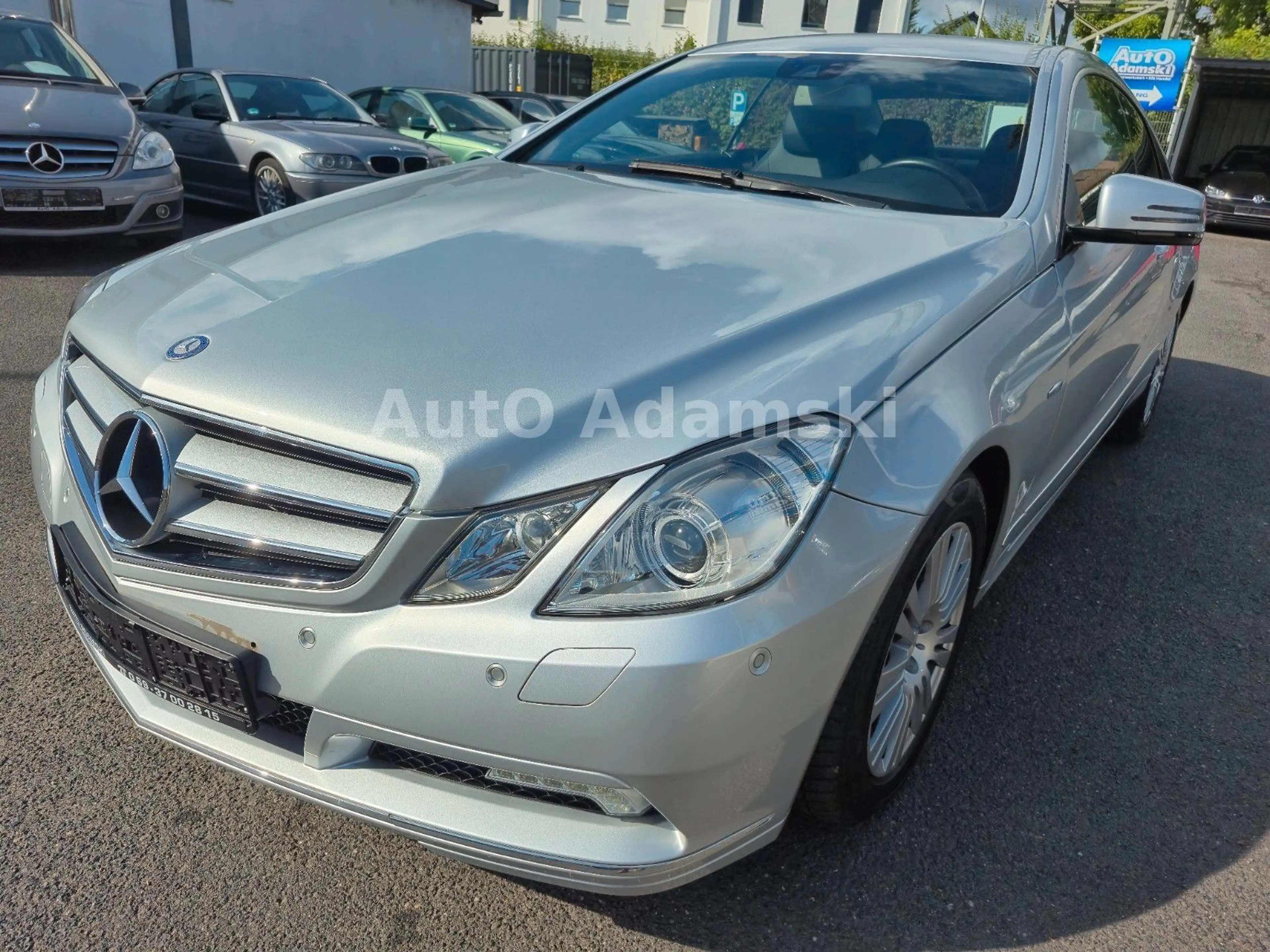 Mercedes-Benz E 200 Coupé CGI BlueEFF 2.Hd Standheizung 181tkm — photo 12