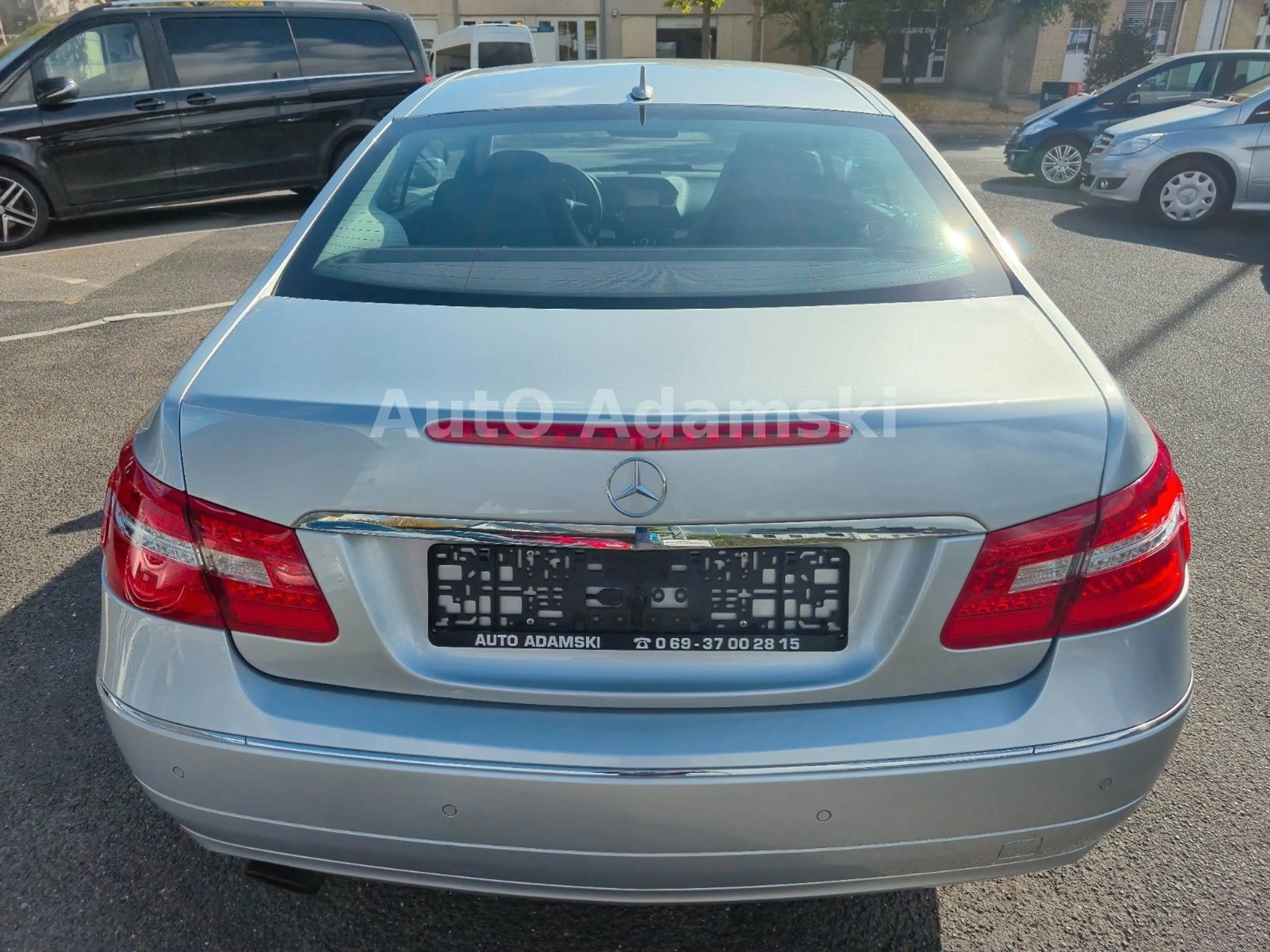 Mercedes-Benz E 200 Coupé CGI BlueEFF 2.Hd Standheizung 181tkm — photo 8