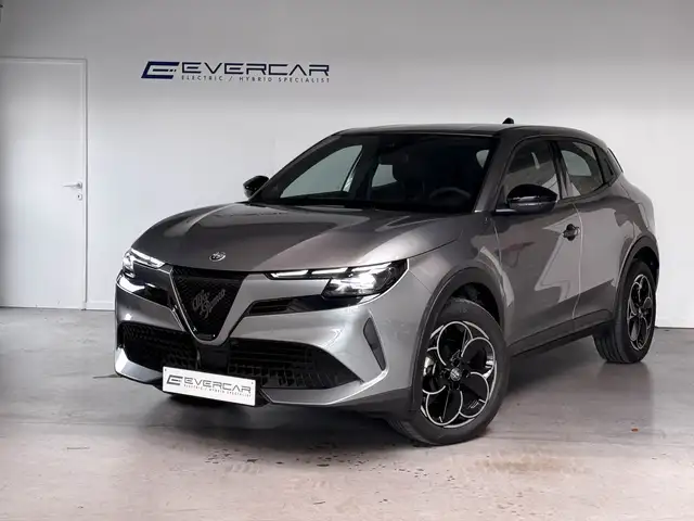 Alfa Romeo Junior e-Junior 54 kWh Elettrica **LED*CARPLAY*DAB*  TOP!!