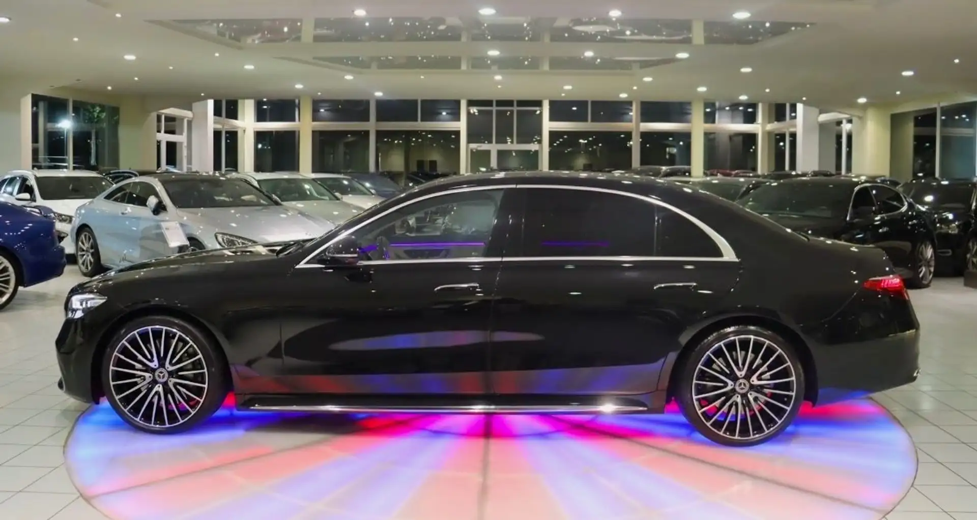 Mercedes-Benz S 400 d 4Matic L AMG-Line*NAPPA*KLAVIER*BURMESTR Schwarz - 2