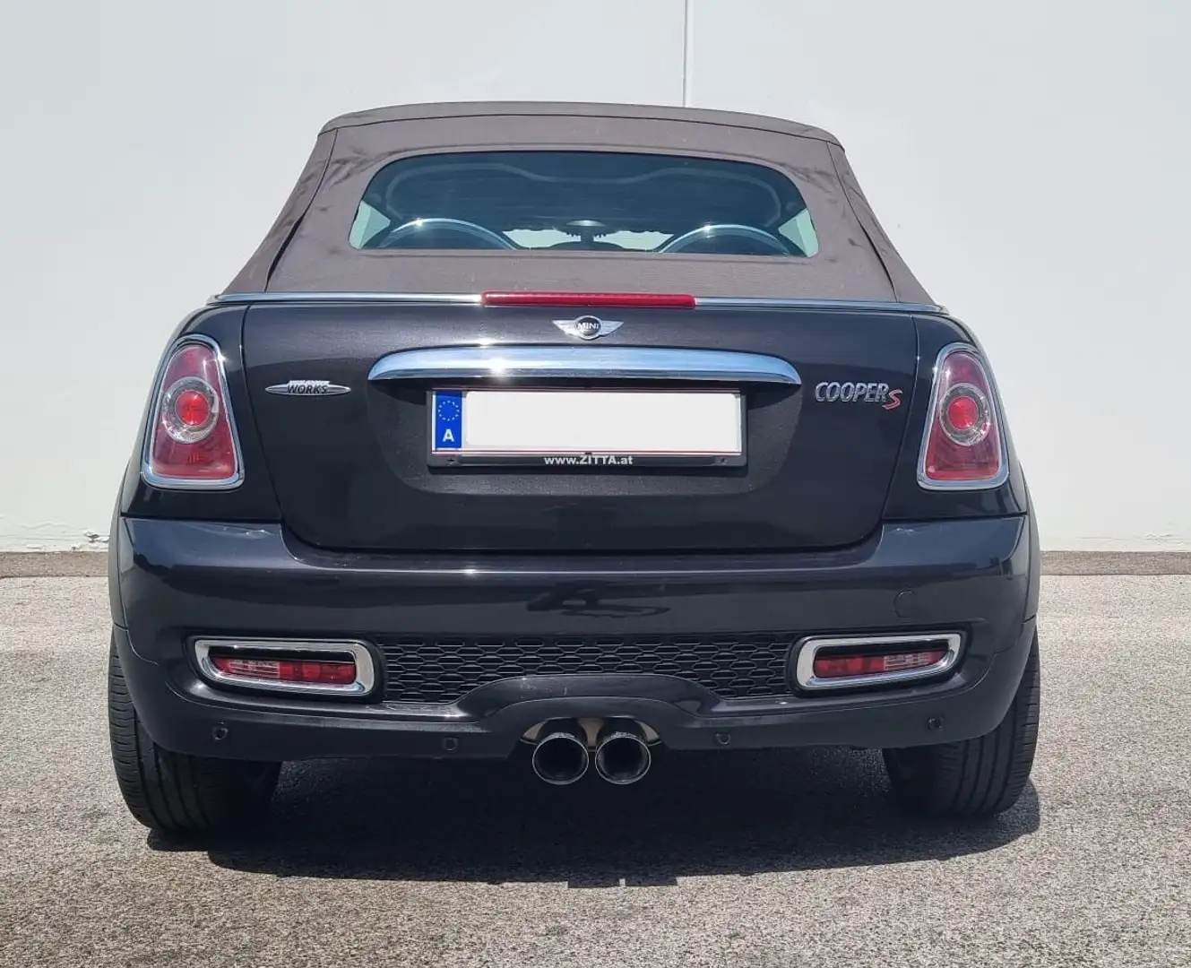 MINI John Cooper Works Cabrio MINI JCW COOPER S Cabrio 1,6 JCW COOPER S - 2