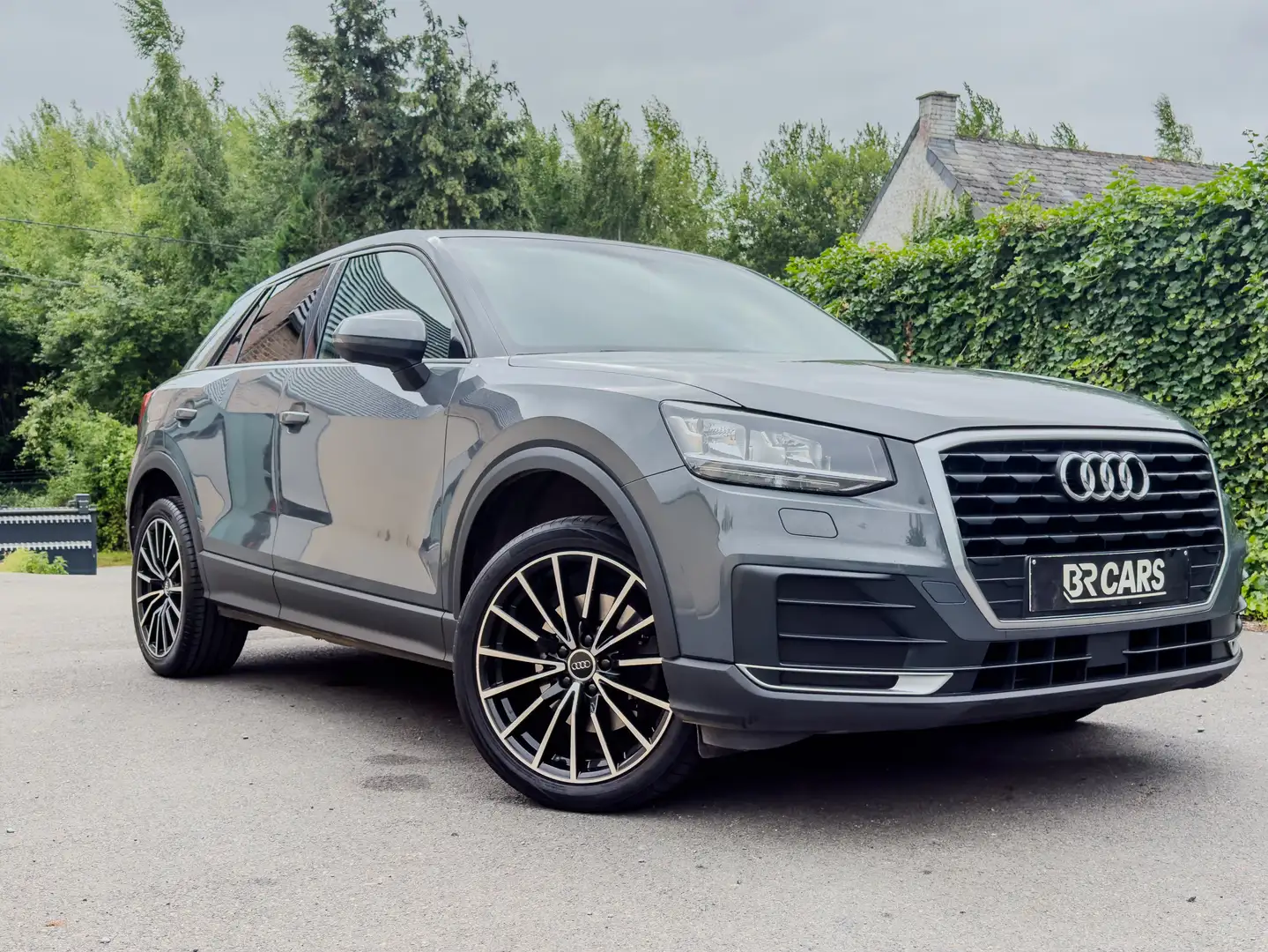 Audi Q2 Q2 1.0 TFSI Sport // look S-Line // Gris - 2